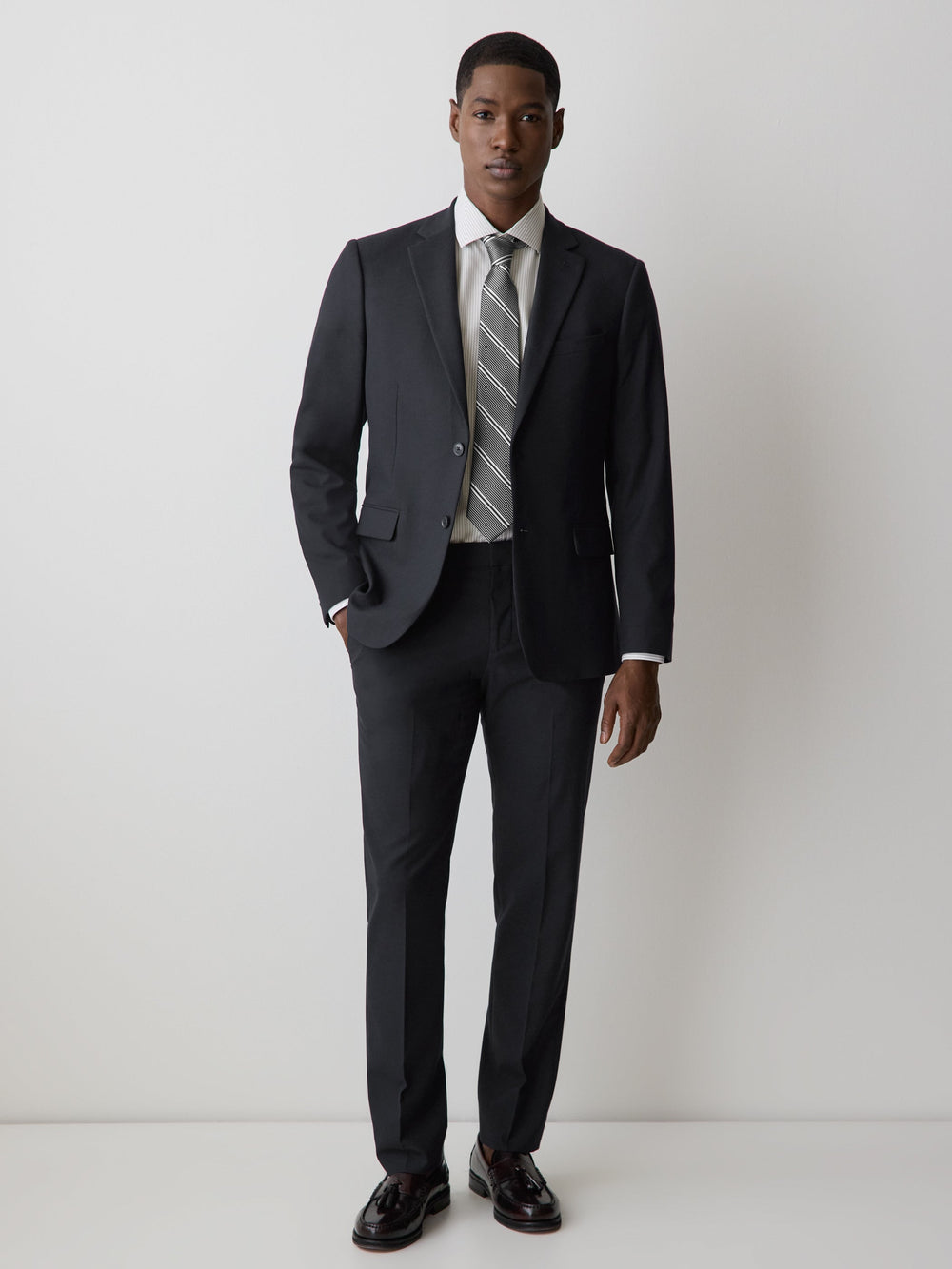 RW&CO Slim Fit Tech Suit Blazer