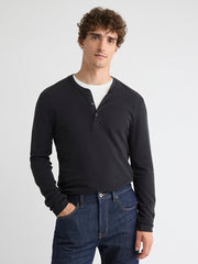 RW&CO Long-Sleeve Henley Waffled Tee
