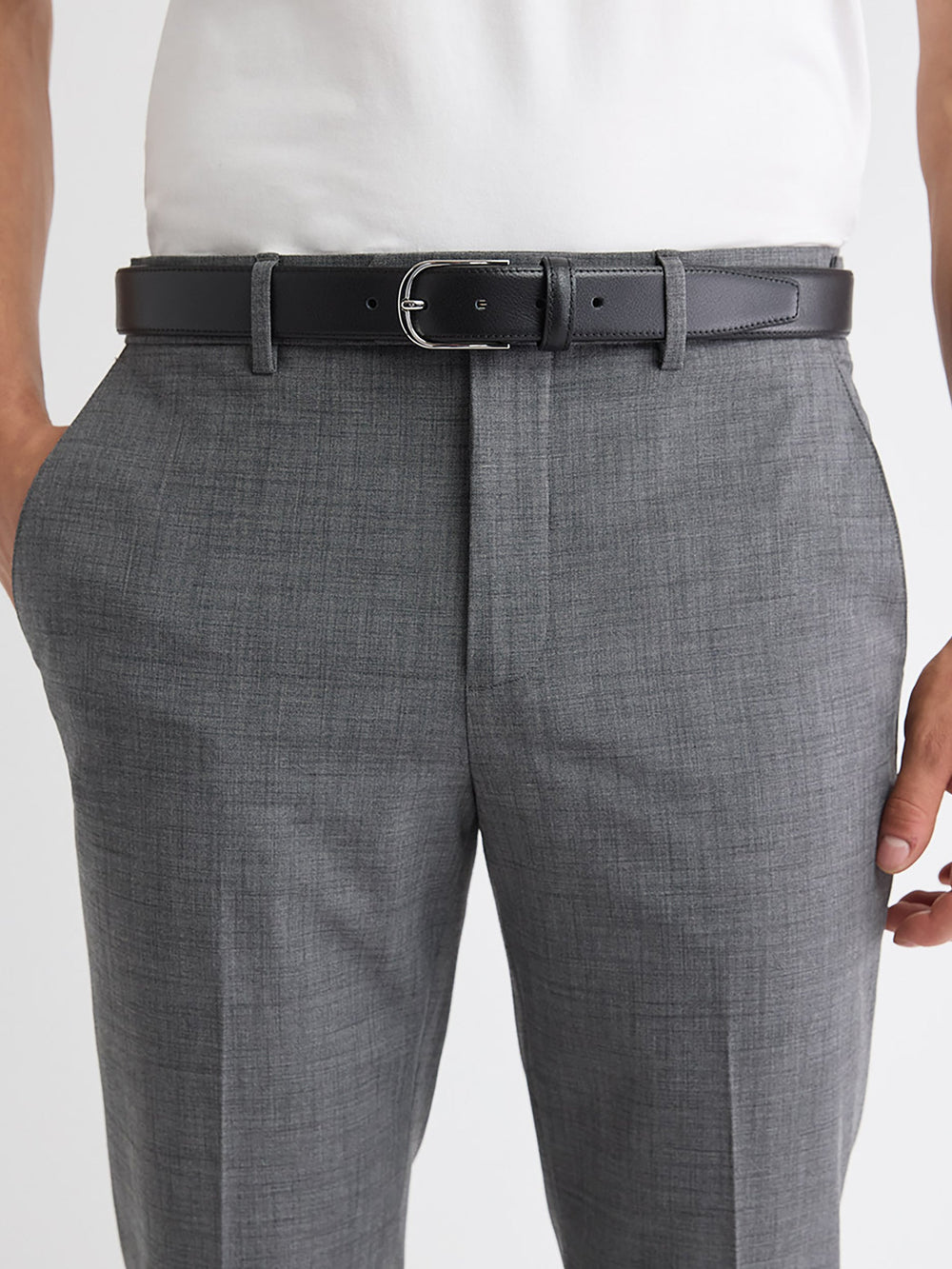 RW&CO Dressy Leather Belt with Round Buckle