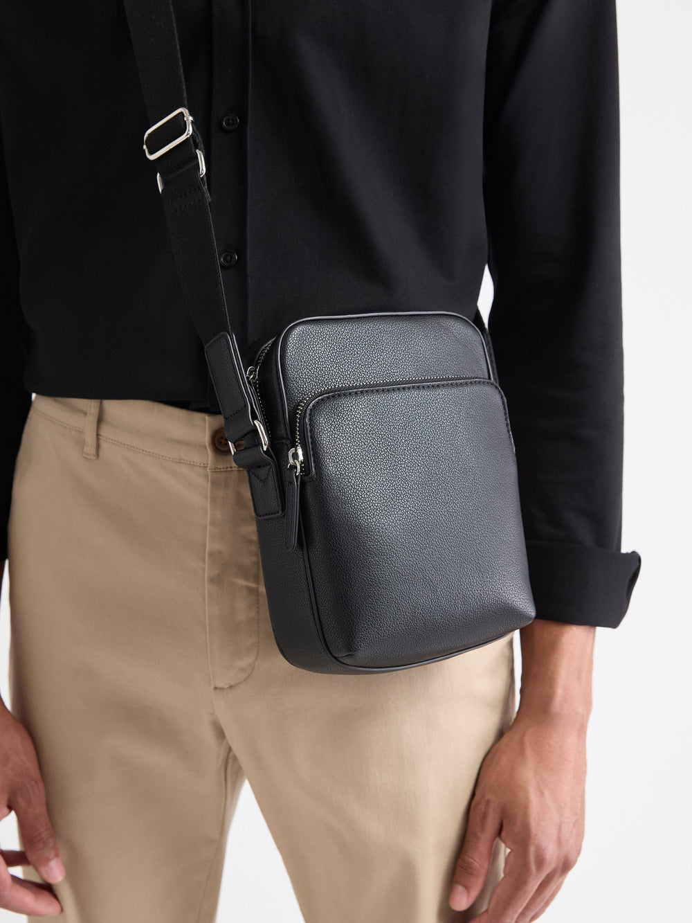 RW&CO Cross-Body Box Bag
