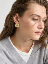RW&CO Vintage Square Earrings