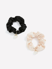 RW&CO Scrunchies with Pearls - Set of 2
