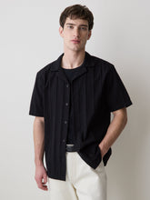 RW&CO Short-Sleeve Shirt with Camp Collar