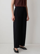 RW&CO High-Rise Barrel-Leg Pant