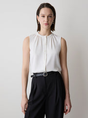 RW&CO Sleeveless Buttoned-Down Blouse