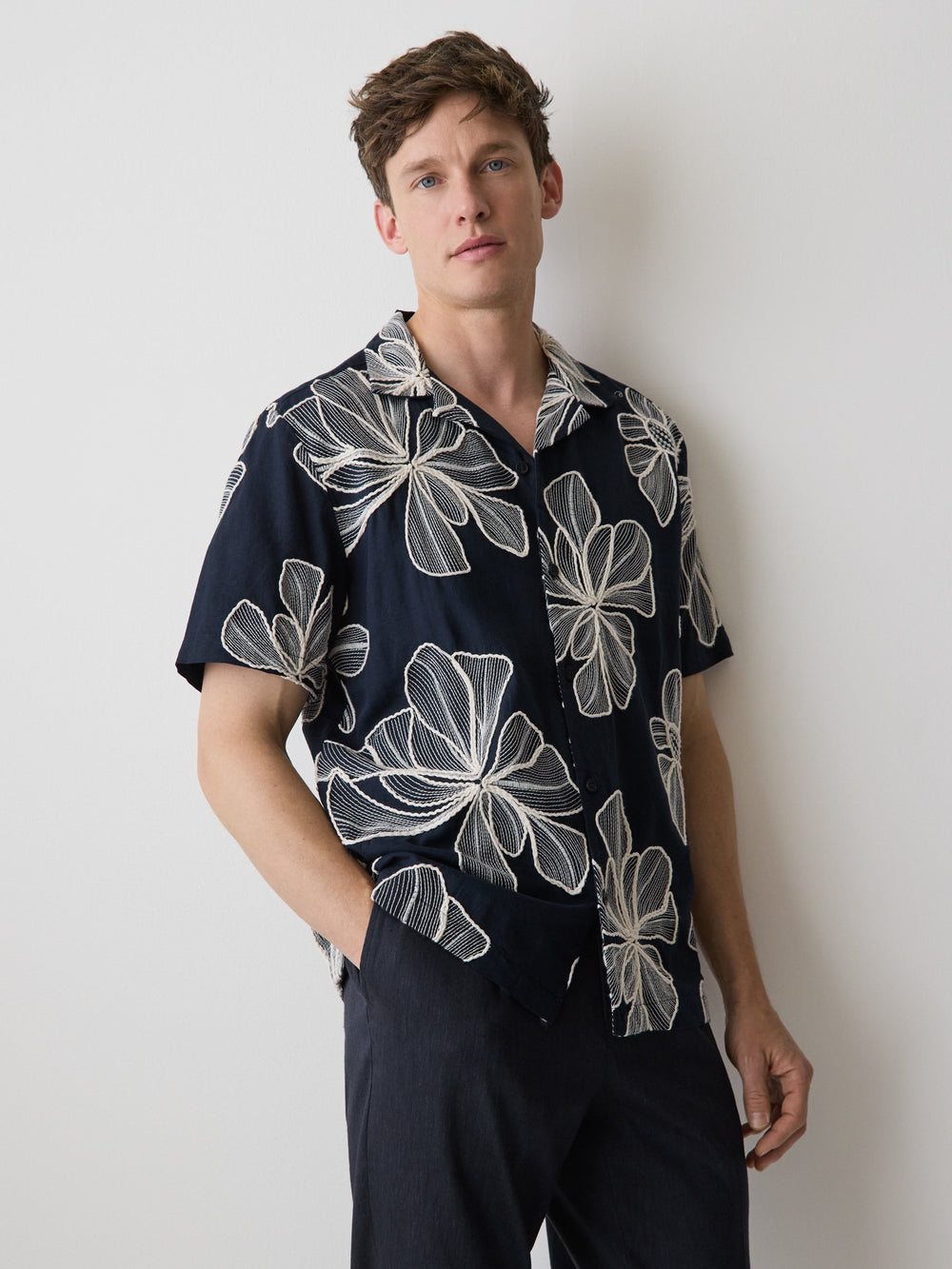 RW&CO Short-Sleeve Camp-Collar Shirt with Embroidered Details