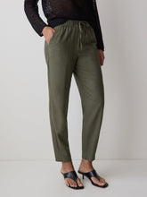 RW&CO Linen Mid-Rise Tapered-Leg Jogger Pant