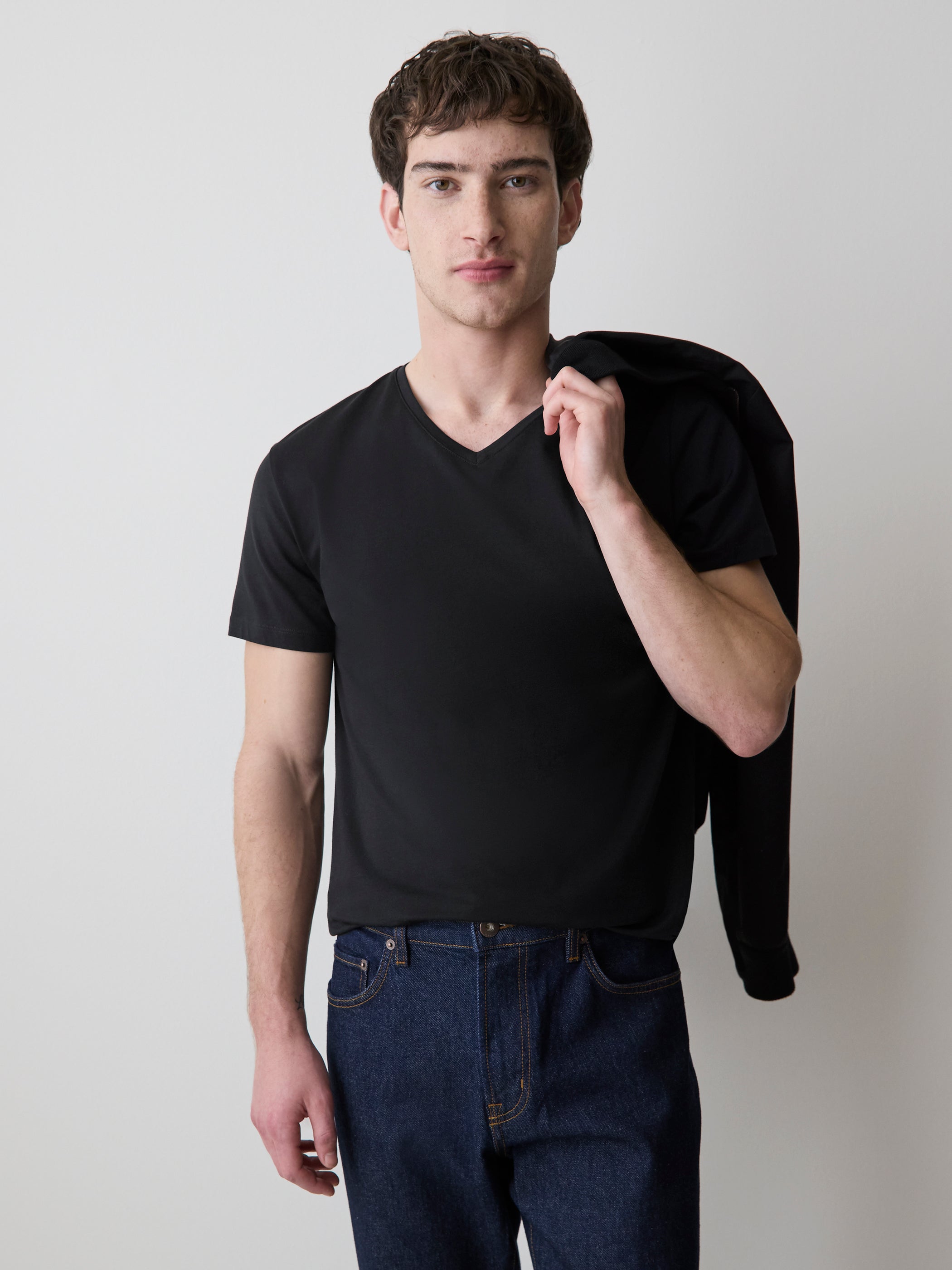 RW&CO Supima Cotton (R) V-Neck T-shirt