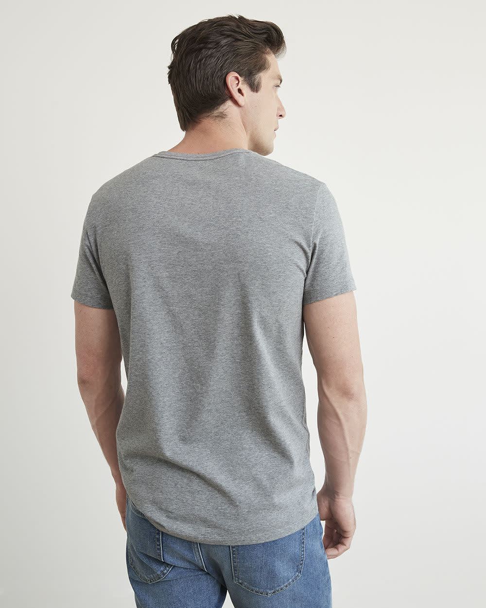 RW&CO Supima Cotton (R) V-Neck T-shirt