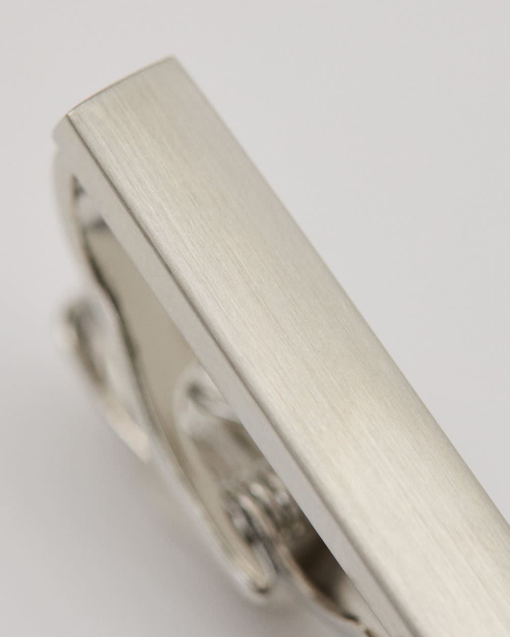 RW&CO Matte silver tie bar