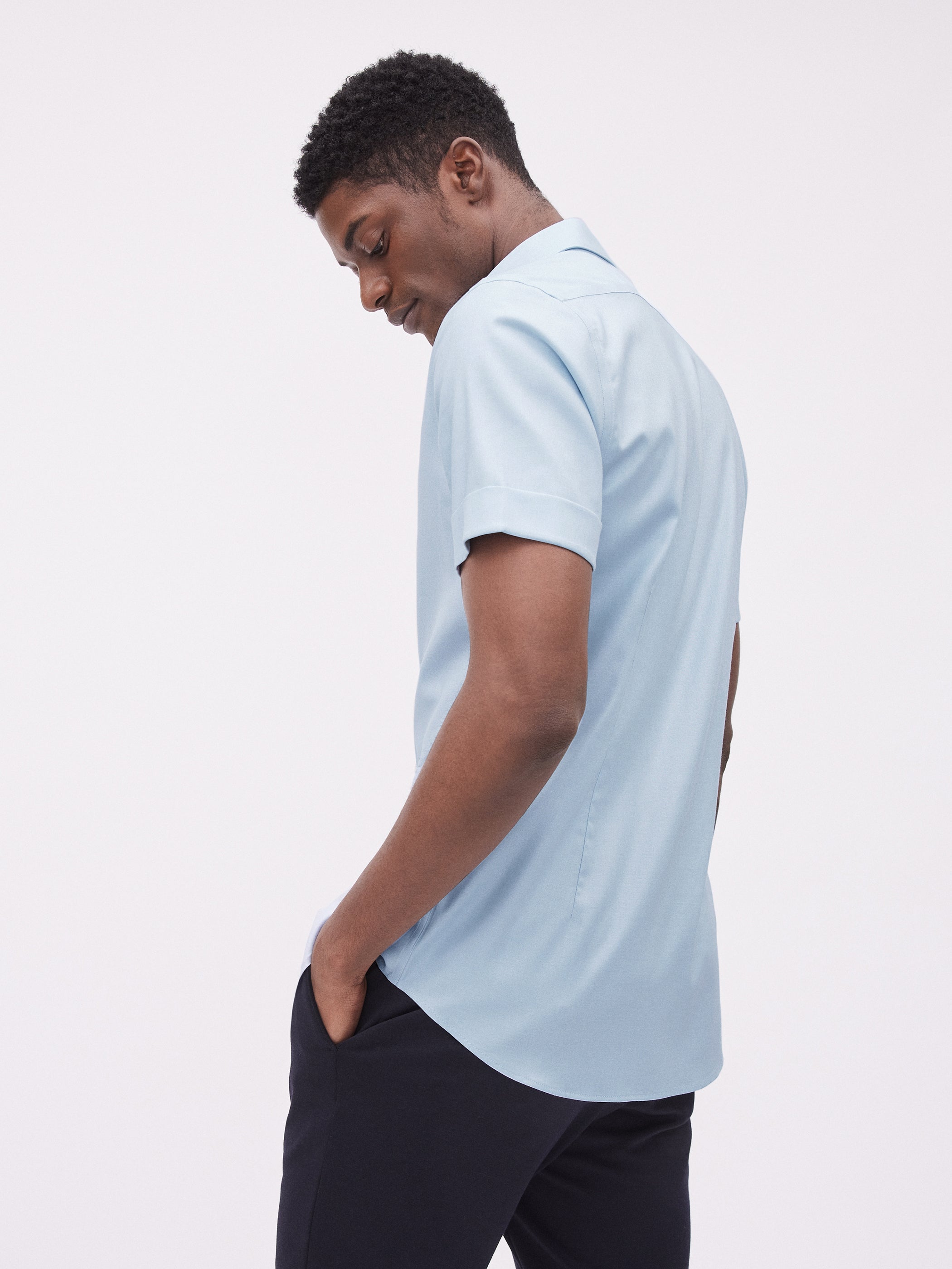RW&CO Slim Fit Performance Short Sleeve Shirt