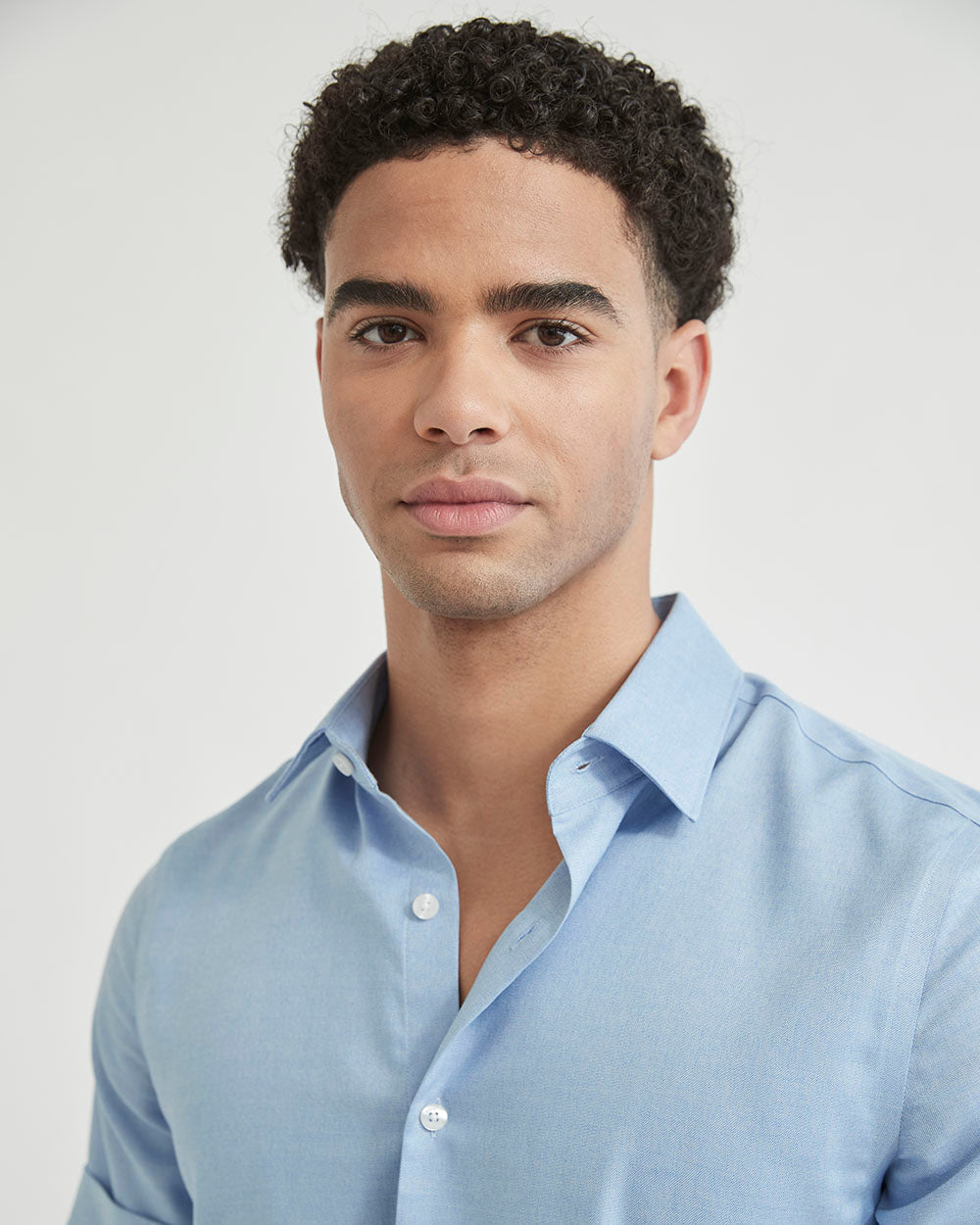 RW&CO Slim Fit Performance Short Sleeve Shirt