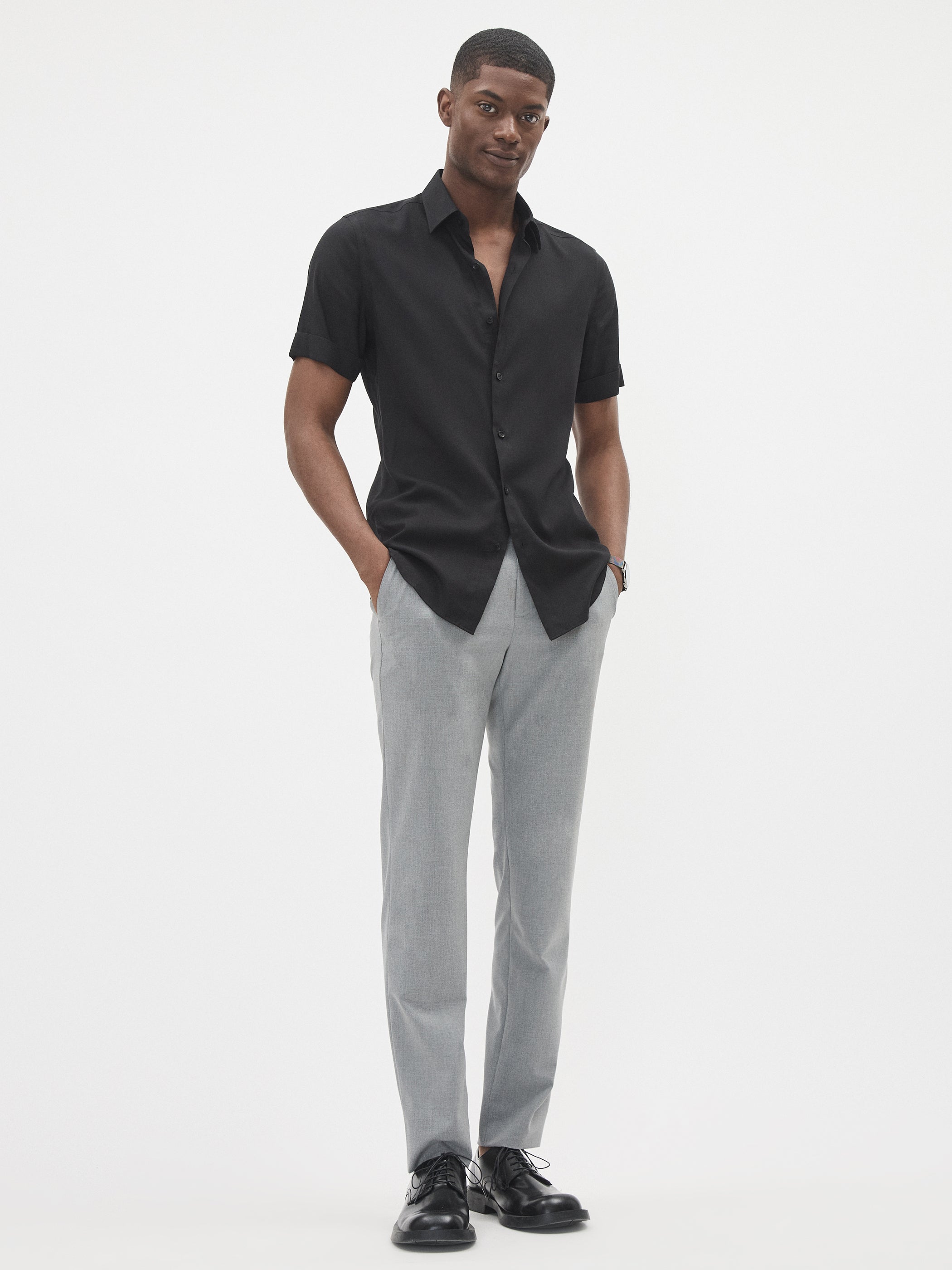 RW&CO Slim Fit Performance Short Sleeve Shirt
