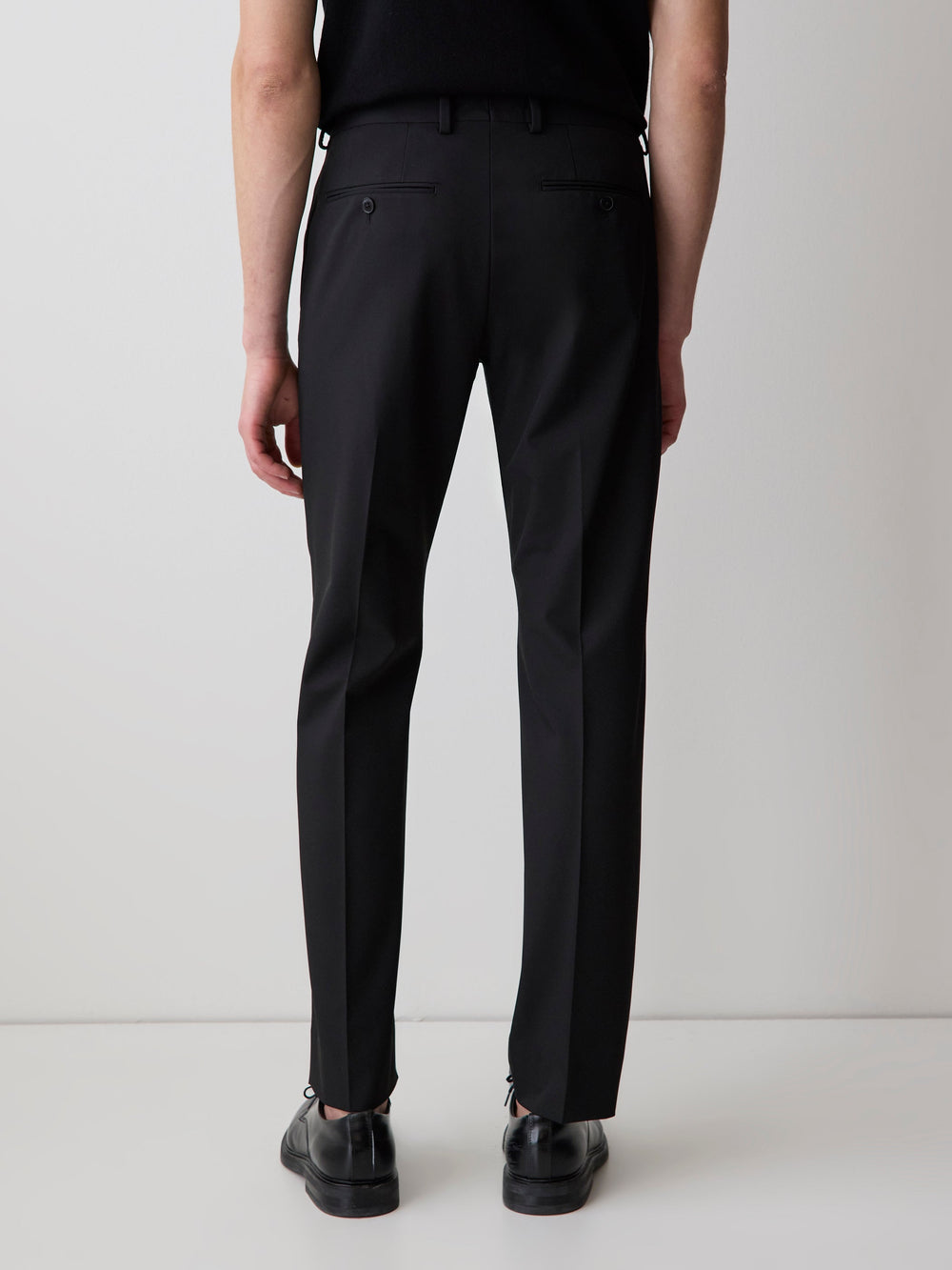 RW&CO Black Slim Fit E-Tech Suit Pant