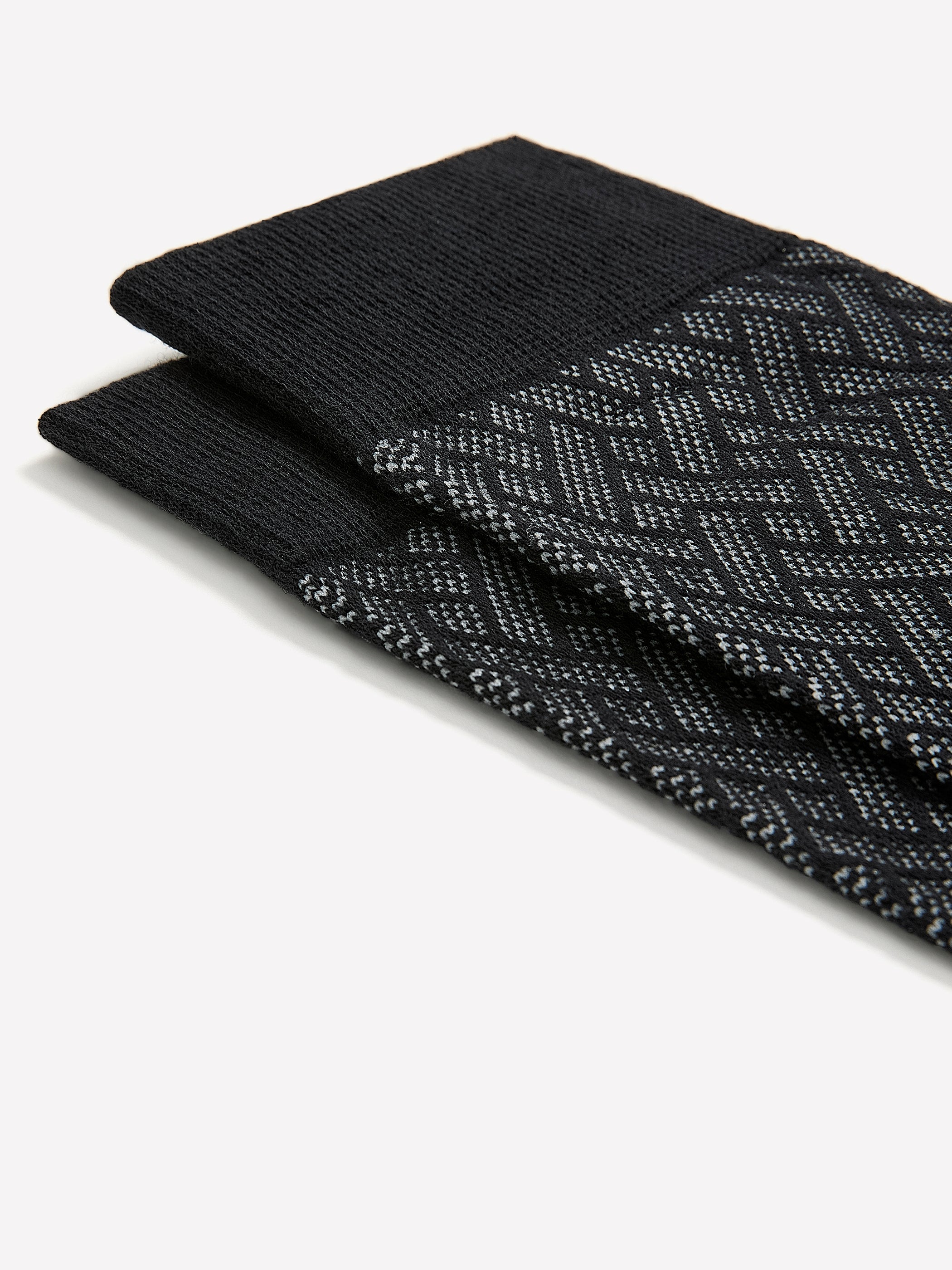 RW&CO Dress Socks with Geometric Pattern