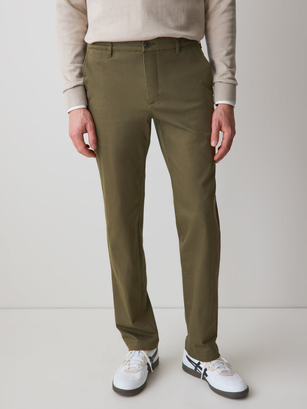 RW&CO Slim-Fit Super-Stretch Chino Pant