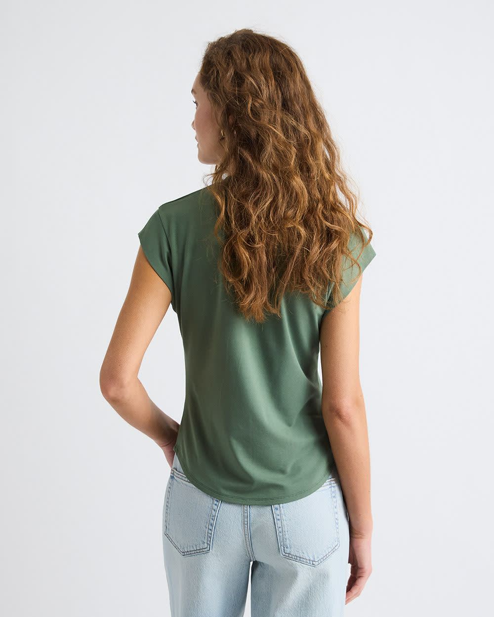 RW&CO Classic-Fit Short-Sleeve V-Neck T-Shirt