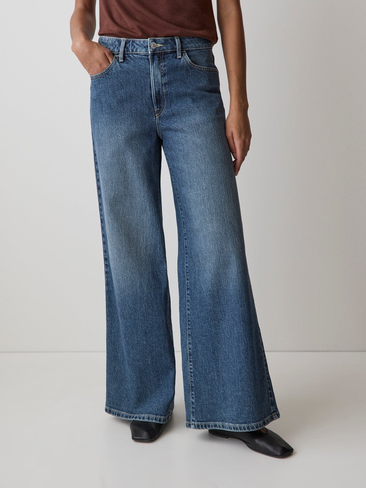 RW&CO Medium-Wash High-Rise Ultra-Wide-Leg Jeans