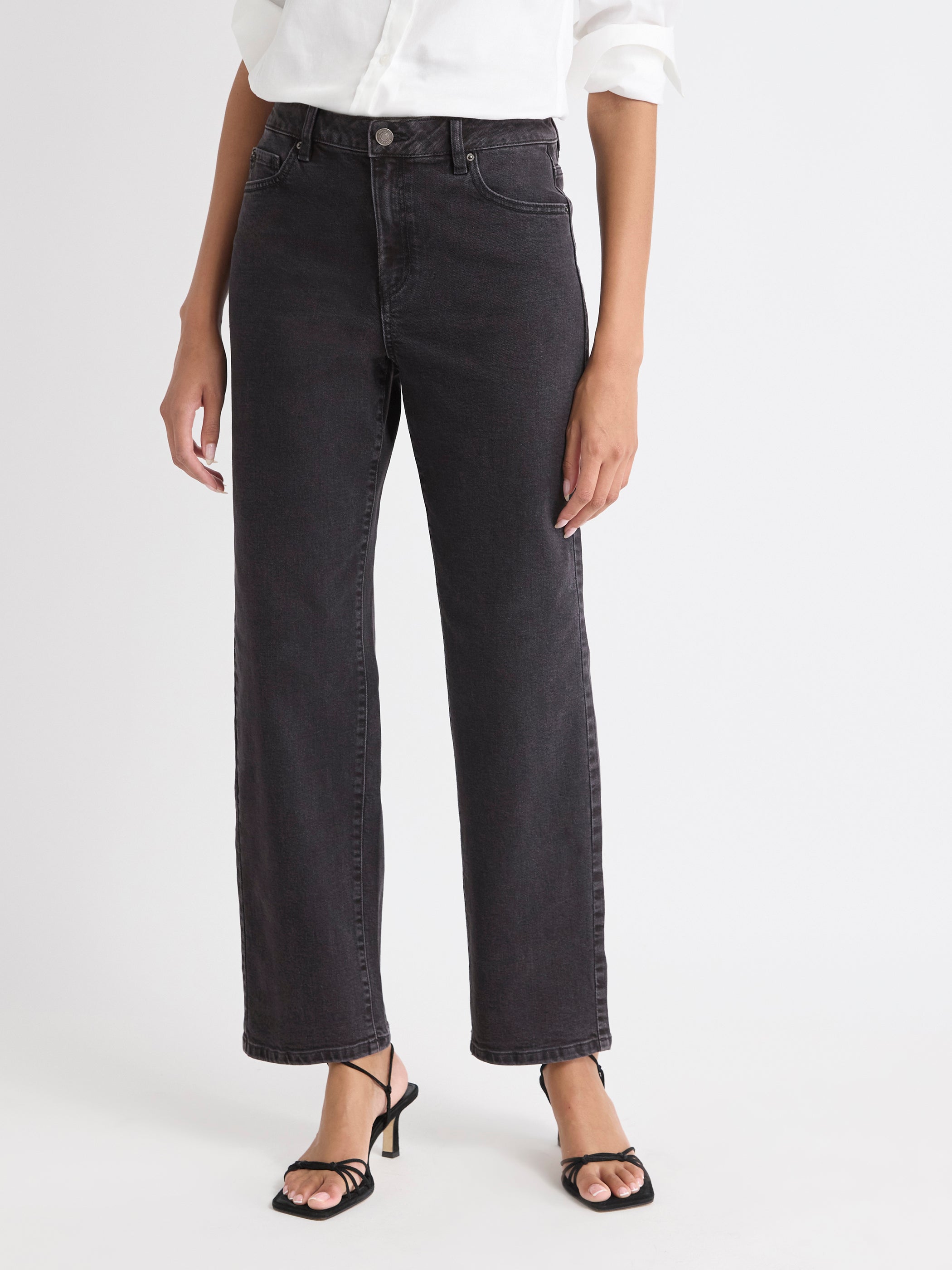 RW&CO Dark Grey High-Rise Straight-Leg Jeans