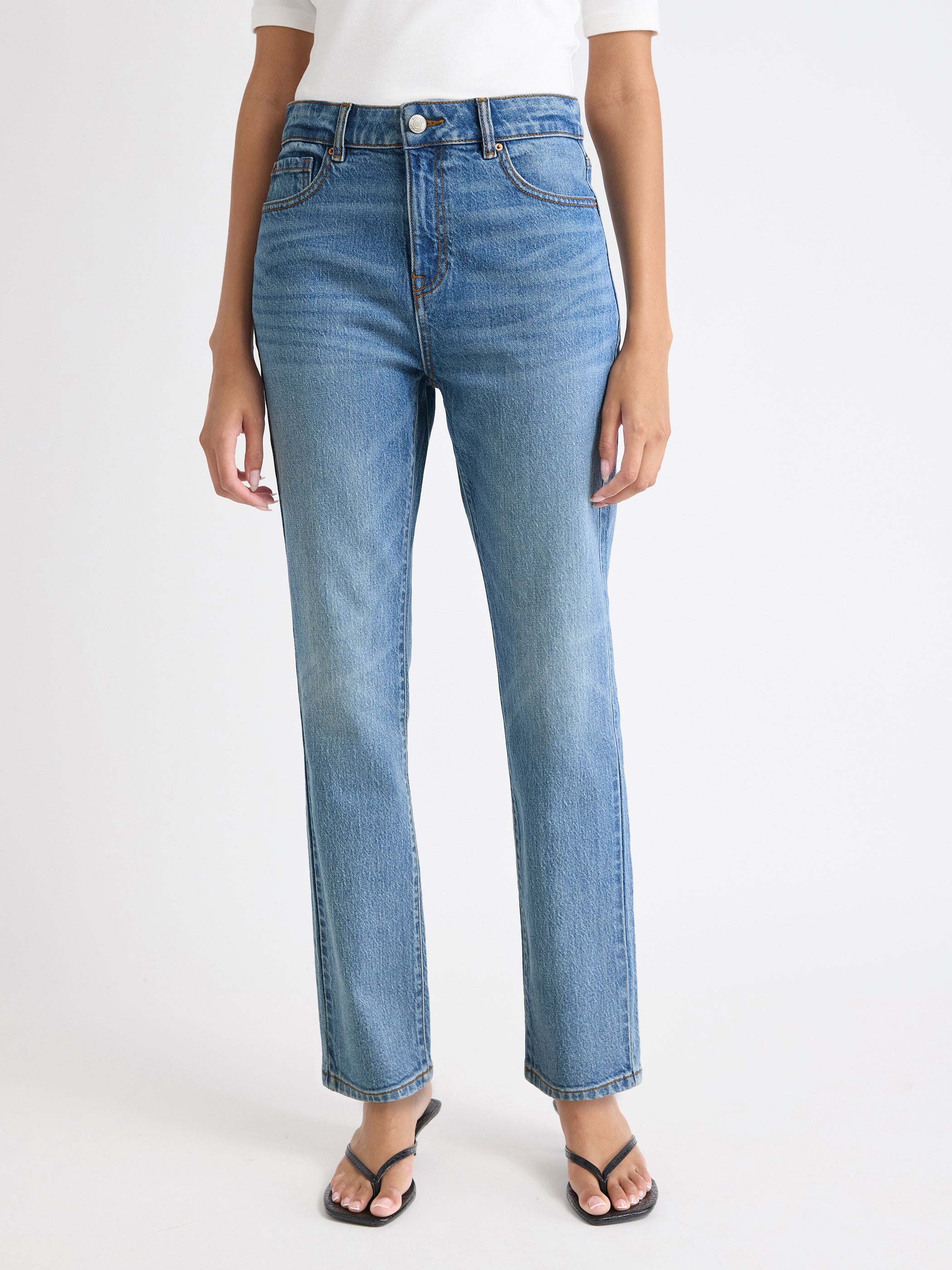 RW&CO Slim-Leg High-Rise Jeans