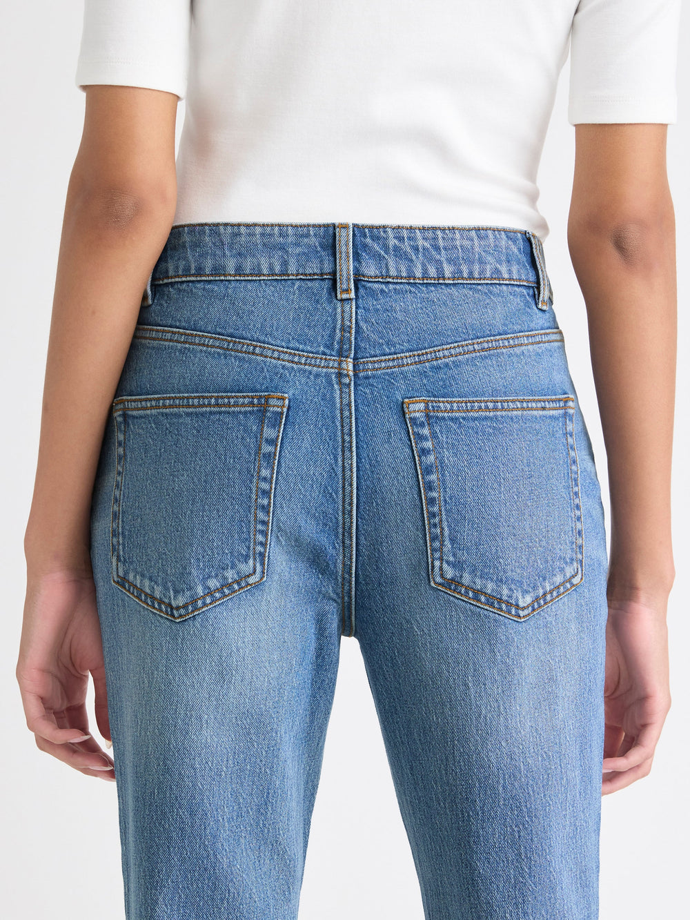 RW&CO Slim-Leg High-Rise Jeans
