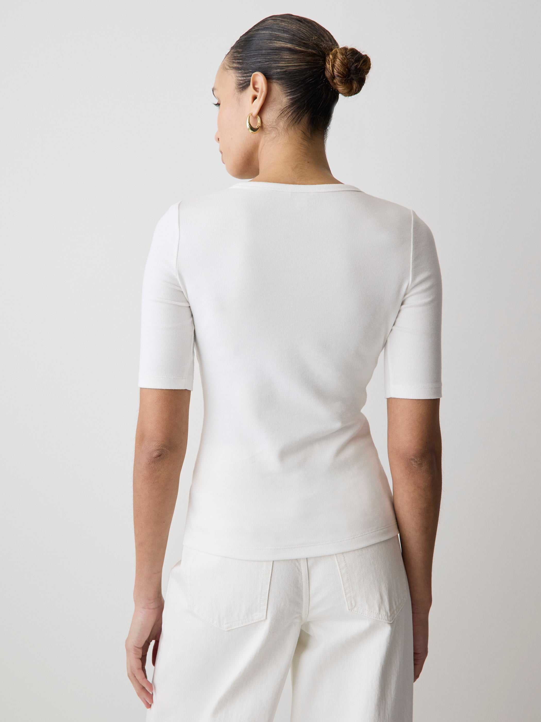 RW&CO Elbow-Sleeve Crew-Neck Fitted Tee