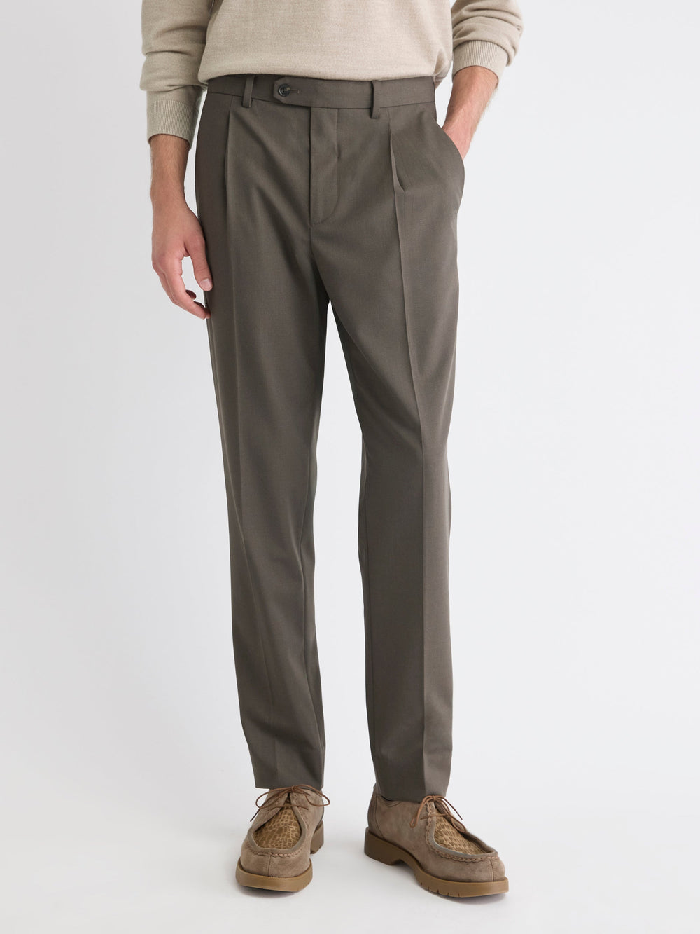 RW&CO Wool-Blend Tapered-Leg Pleated Dress Pant