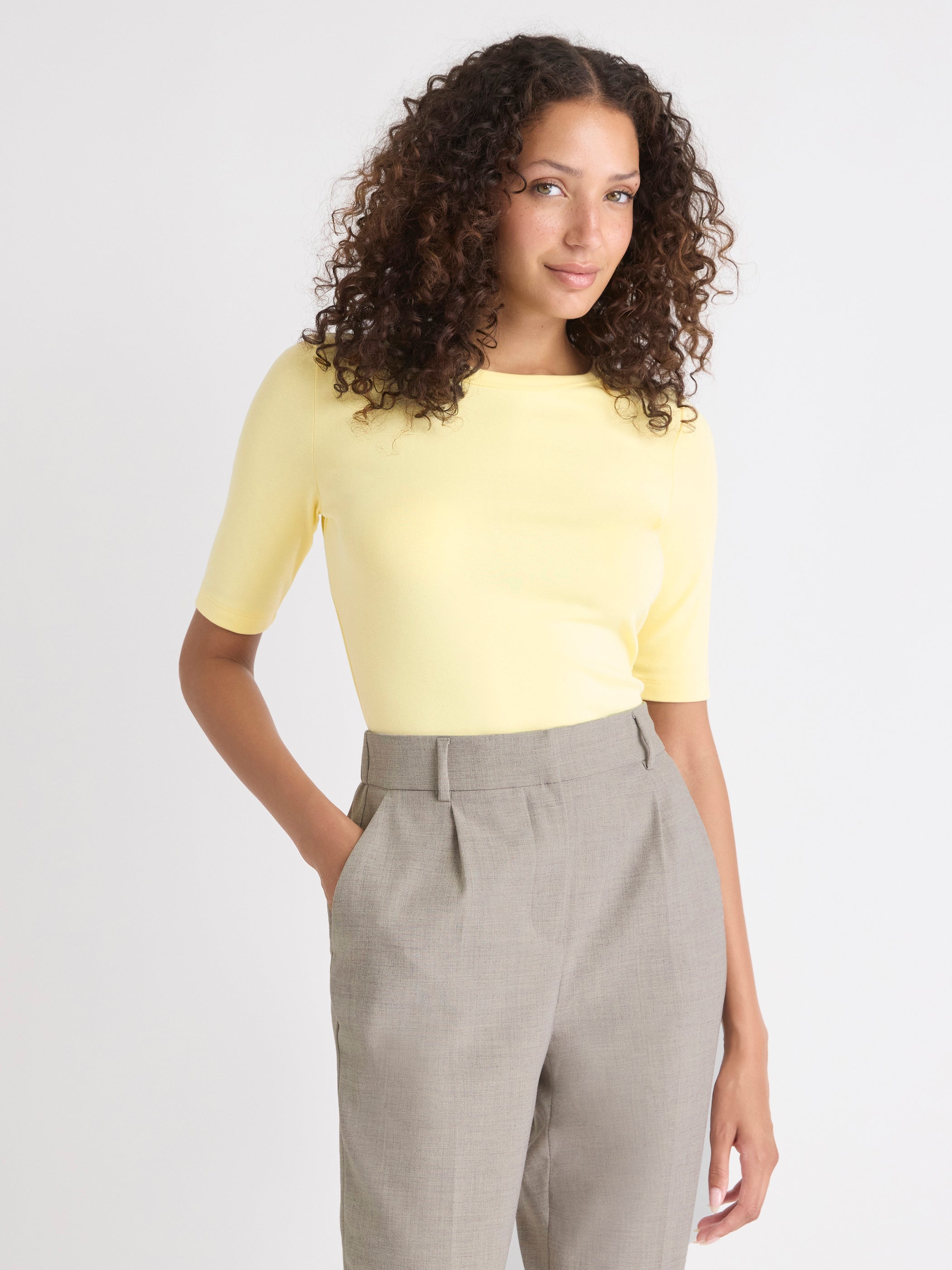 RW&CO Elbow-Sleeve Crew-Neck Fitted Tee