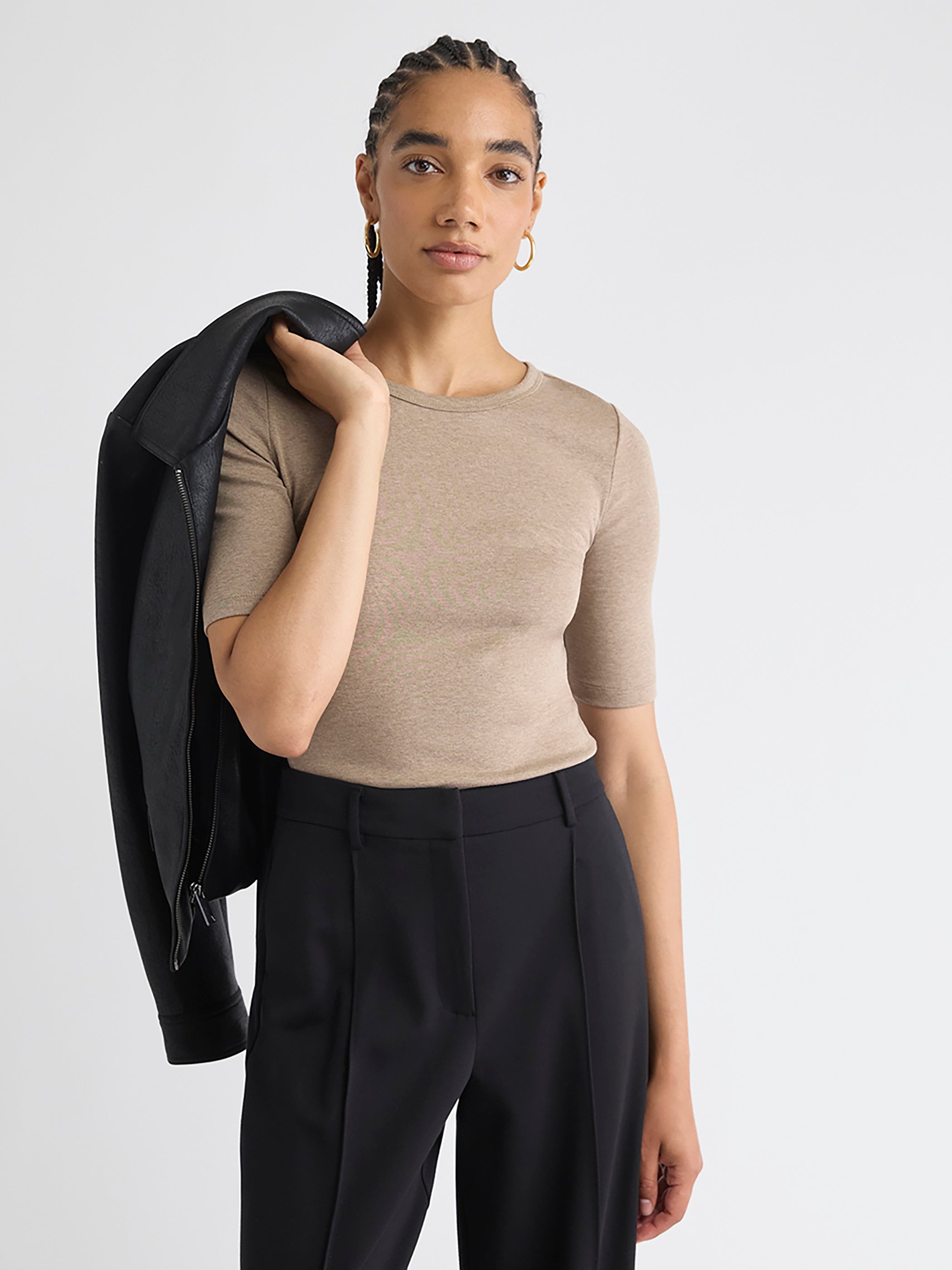 RW&CO Elbow-Sleeve Crew-Neck Fitted Tee