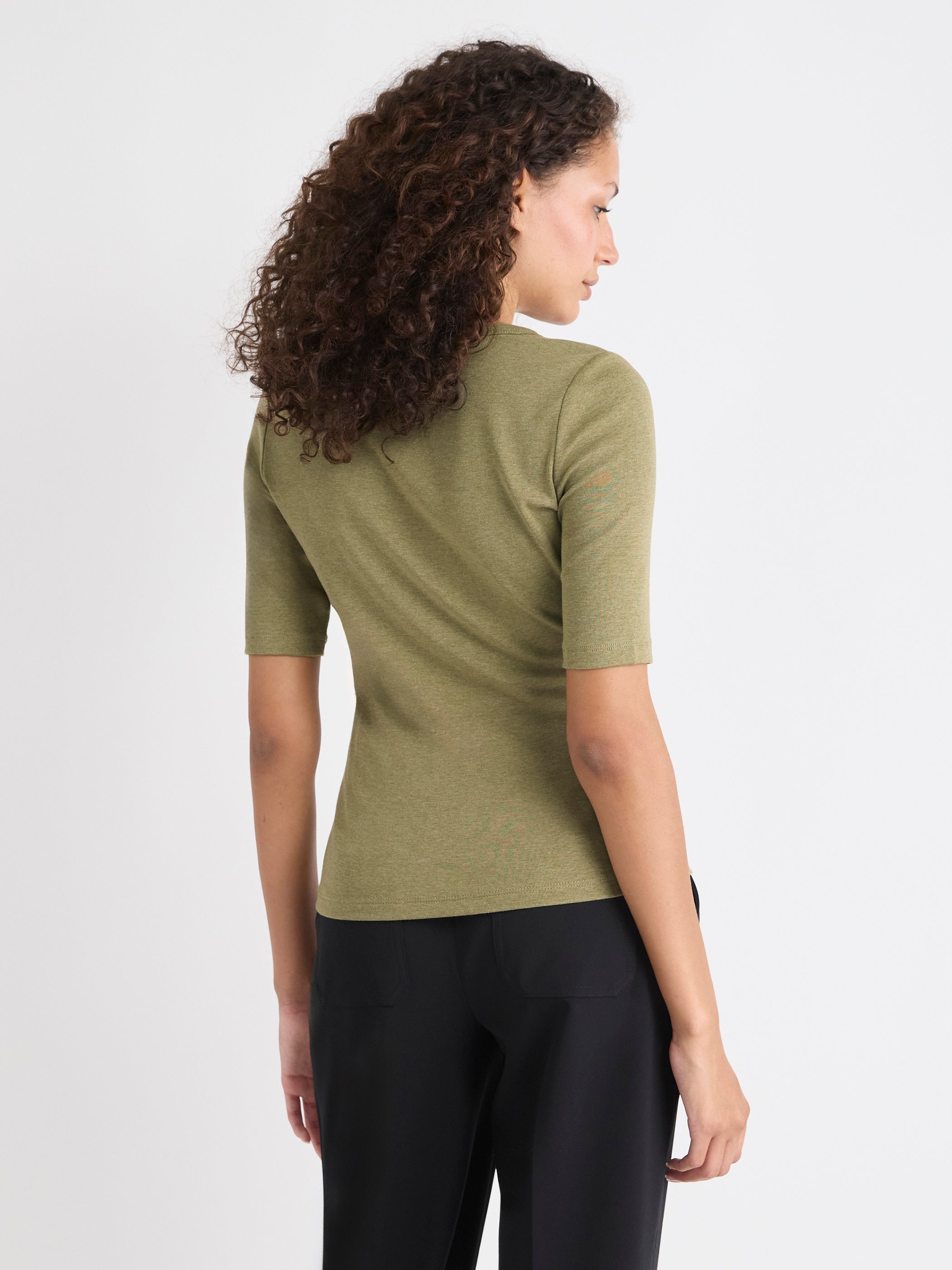 RW&CO Elbow-Sleeve Crew-Neck Fitted Tee