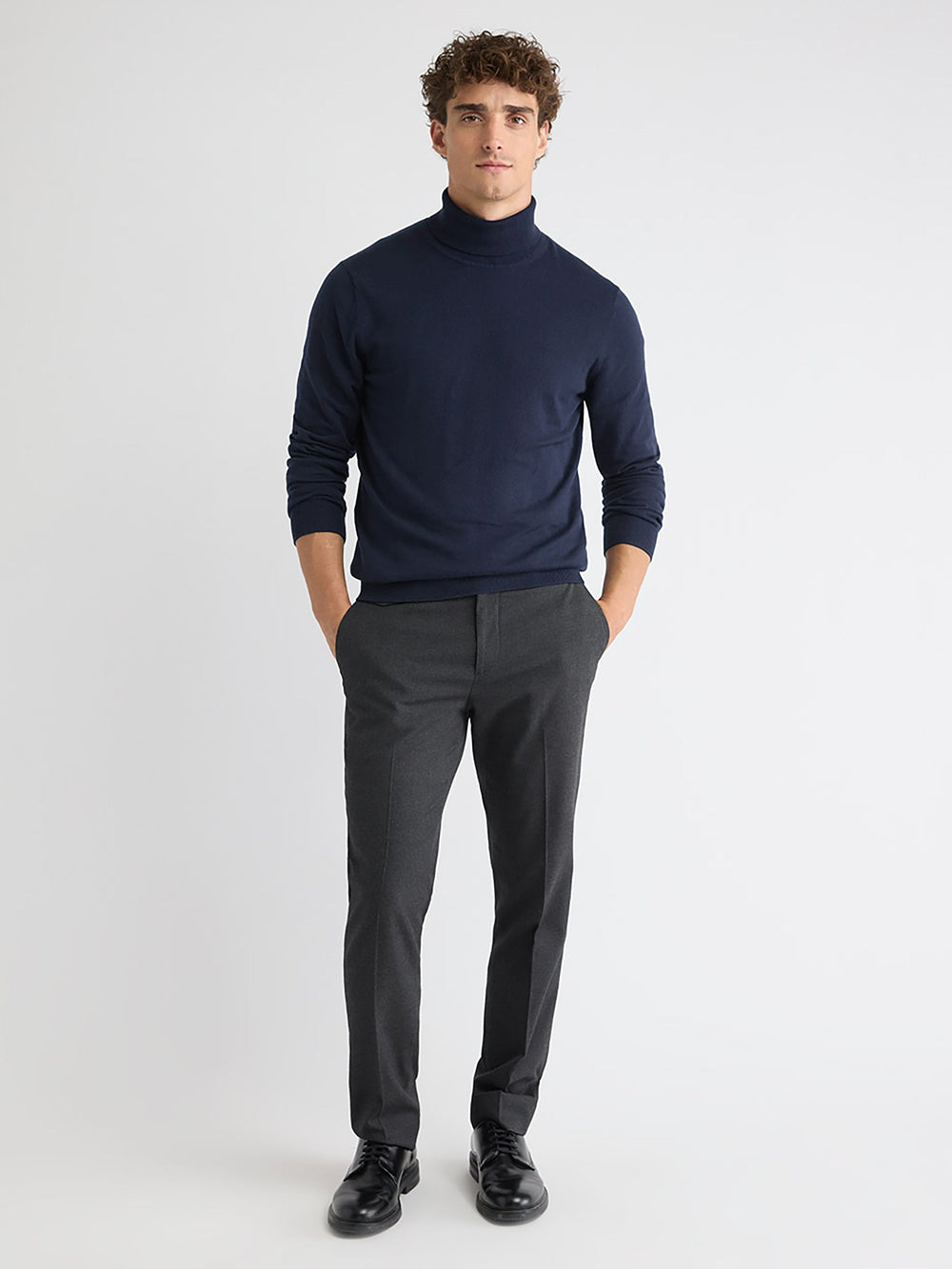 RW&CO Long-Sleeve Turtleneck Sweater