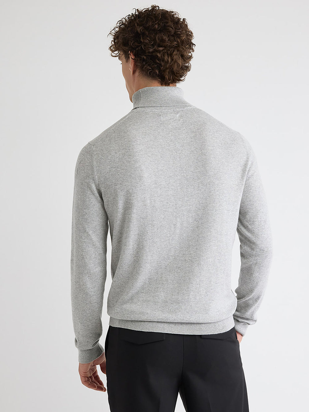RW&CO Long-Sleeve Turtleneck Sweater