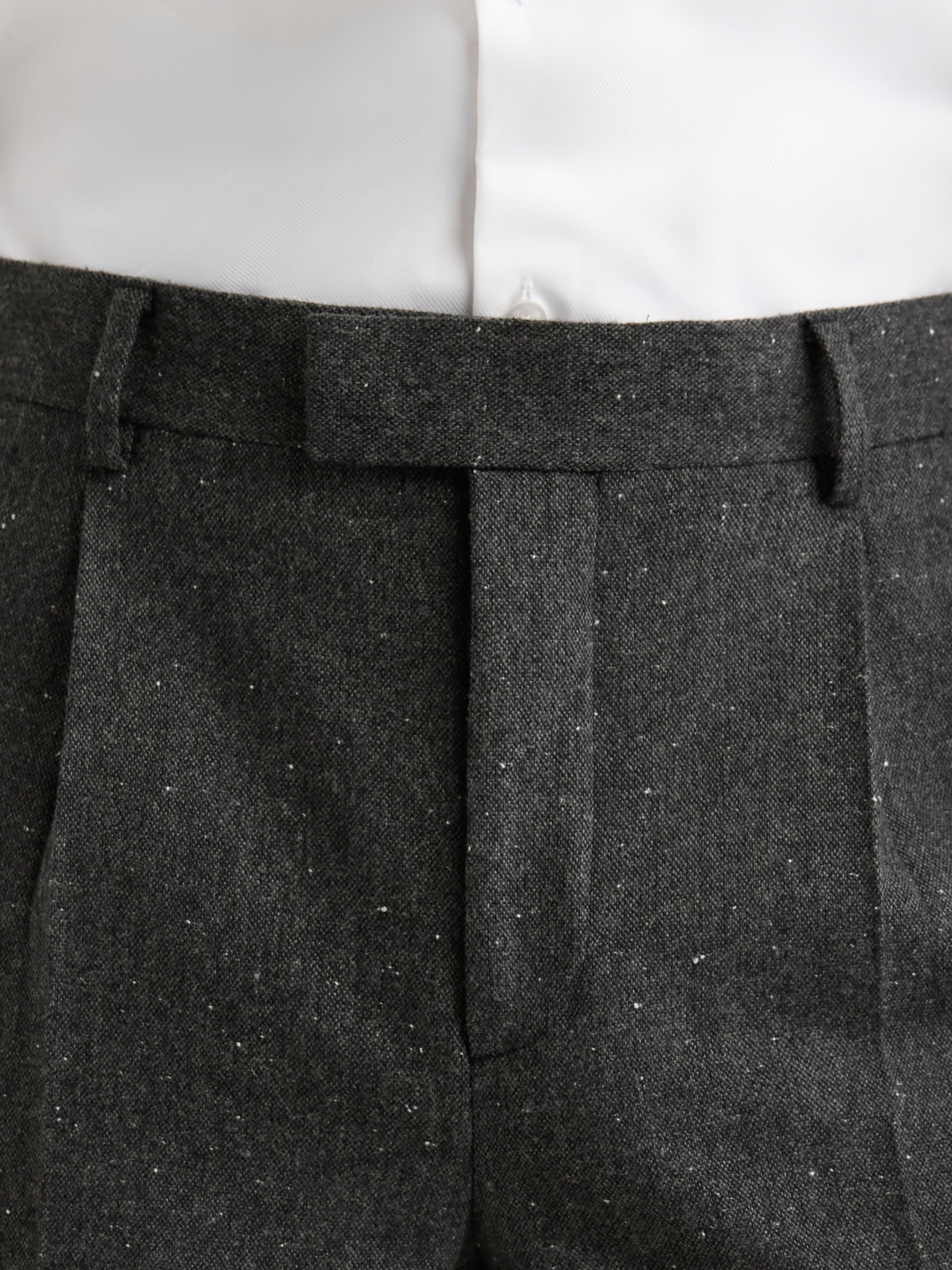 RW&CO Pleated Tapered-Leg Tweed Suit Pant
