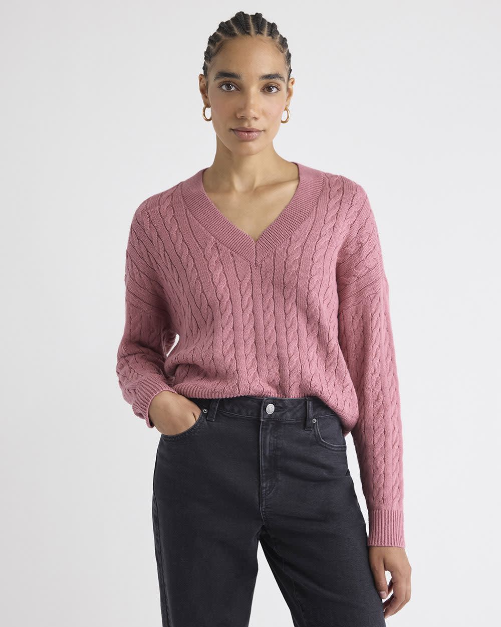 RW&CO Long-Sleeve V-Neck Cable-Stitch Merino-Blend Sweater