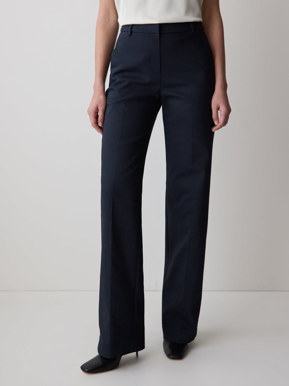 RW&CO Limitless High-Rise Wide-Leg Signature Fit Pant