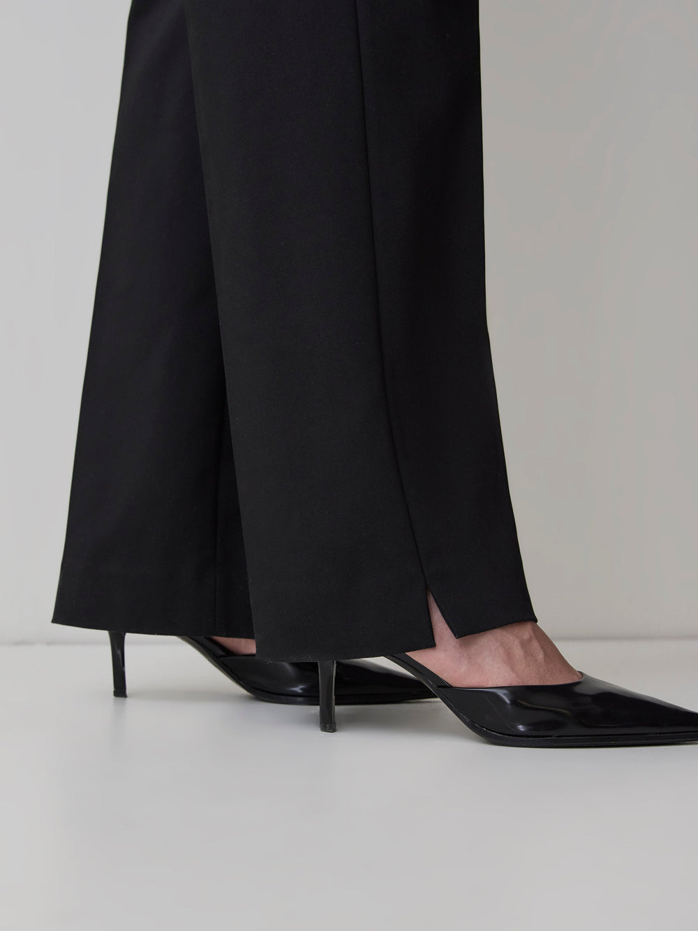 RW&CO Limitless High-Rise Wide-Leg Signature Fit Pant