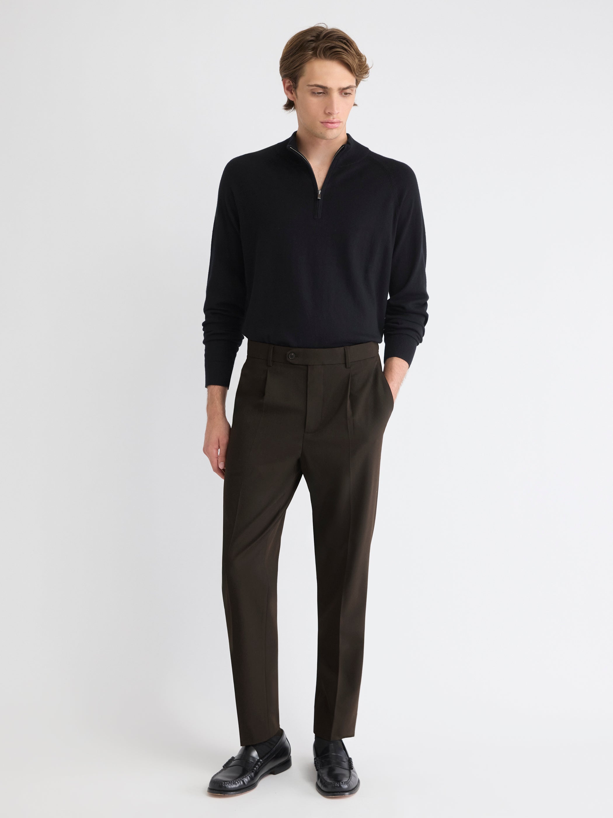 RW&CO Tapered-Leg Pleated Dress Pant
