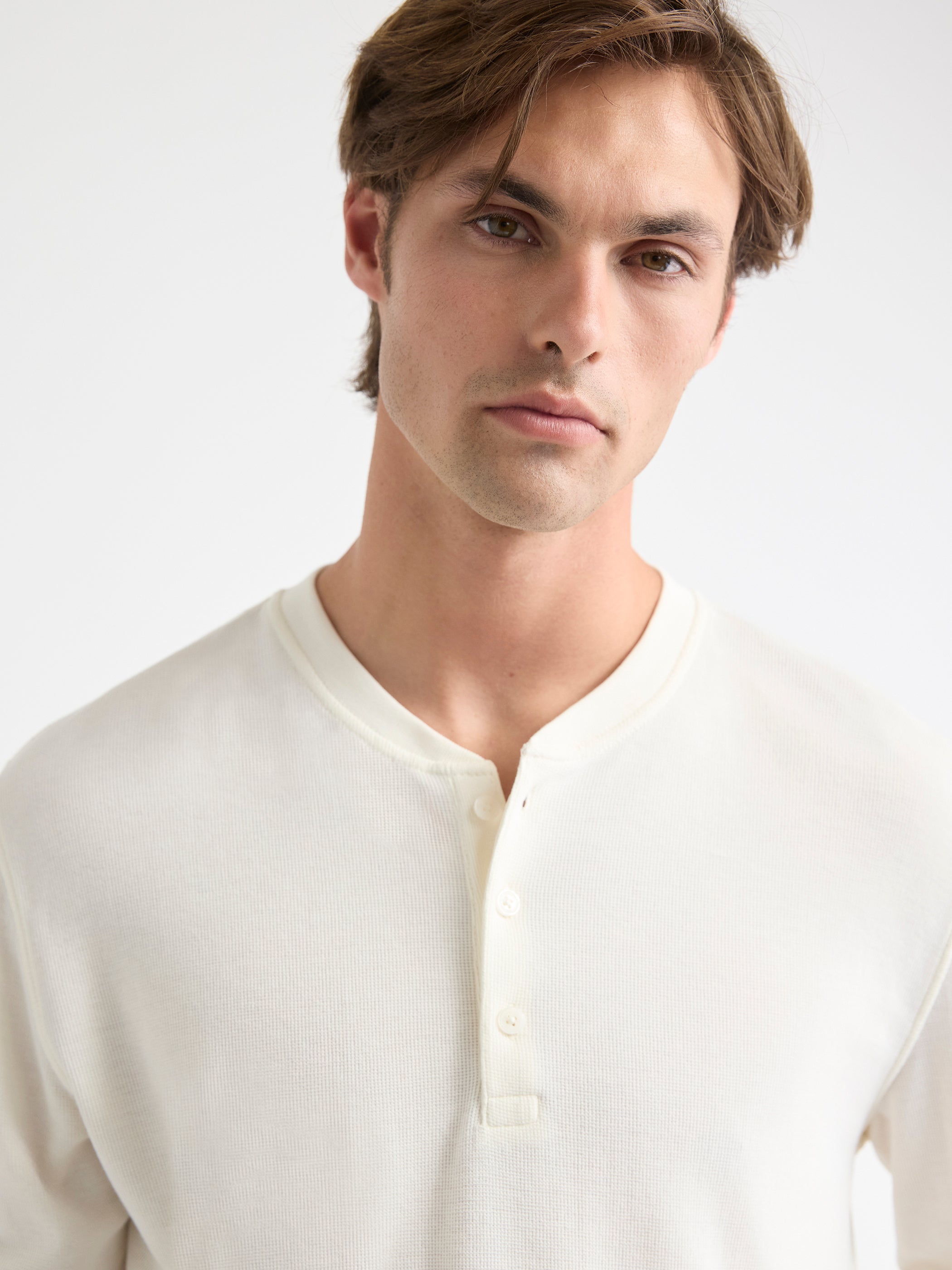 RW&CO Long-Sleeve Henley Waffled Tee