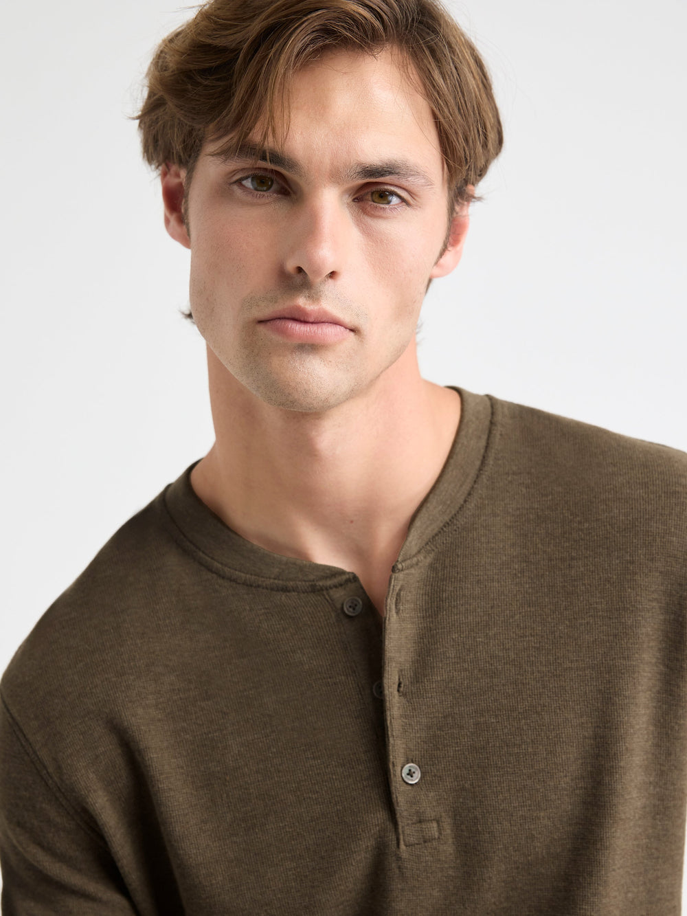 RW&CO Long-Sleeve Henley Waffled Tee