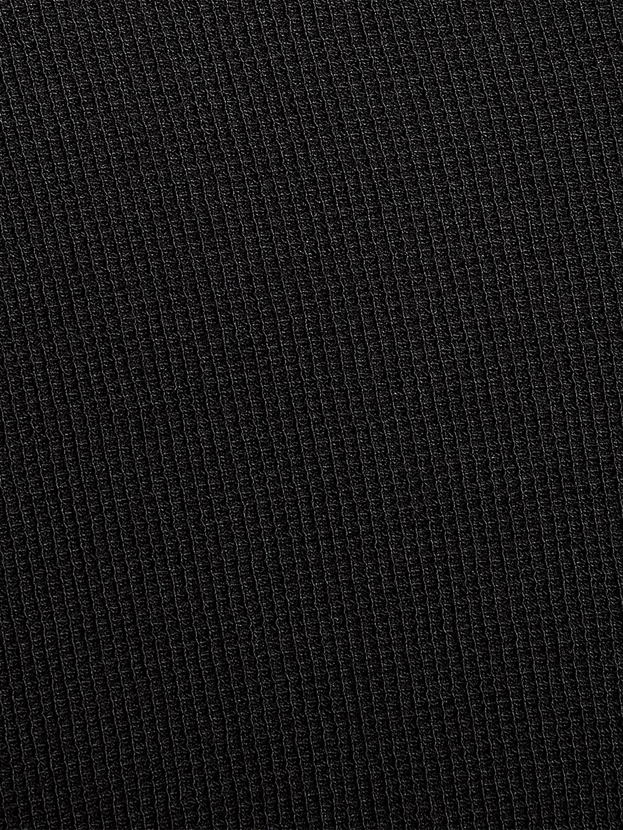 RW&CO Long-Sleeve Crew-Neck Waffled Tee