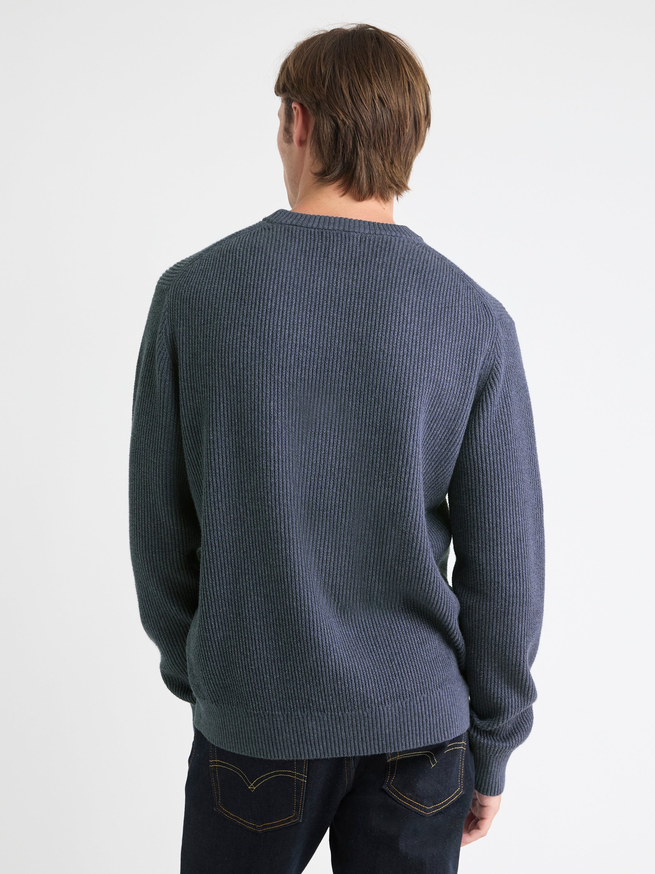 RW&CO Cashmere-Blend Long-Sleeve Crew-Neck Sweater
