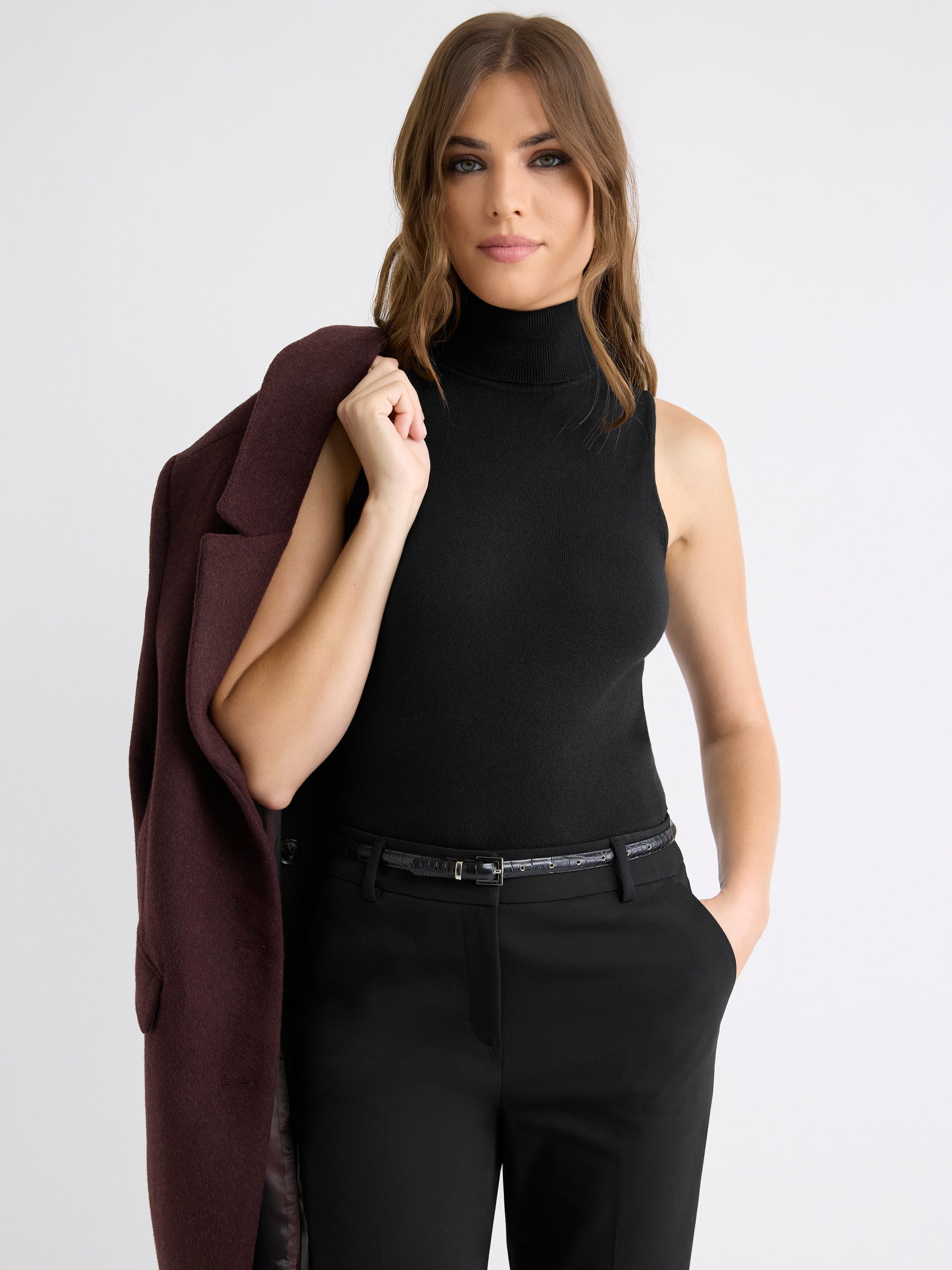 RW&CO Sleeveless Turtle-Neck Sweater