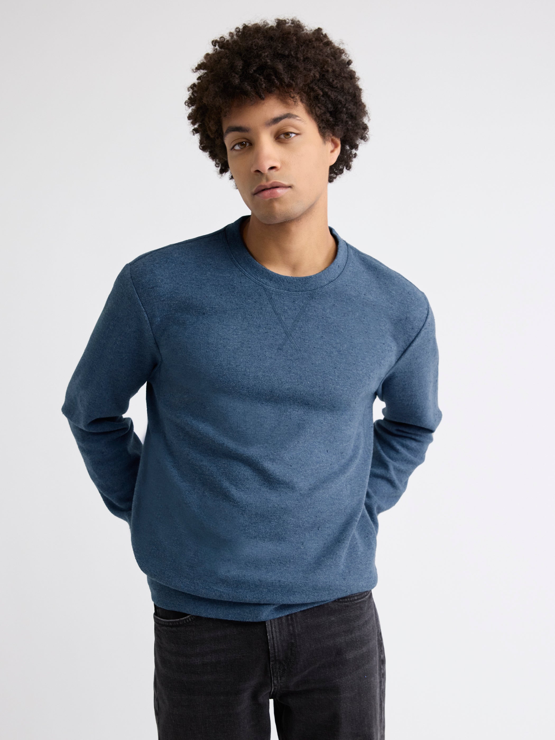 RW&CO Long-Sleeve Crew-Neck Ribbed Sweater