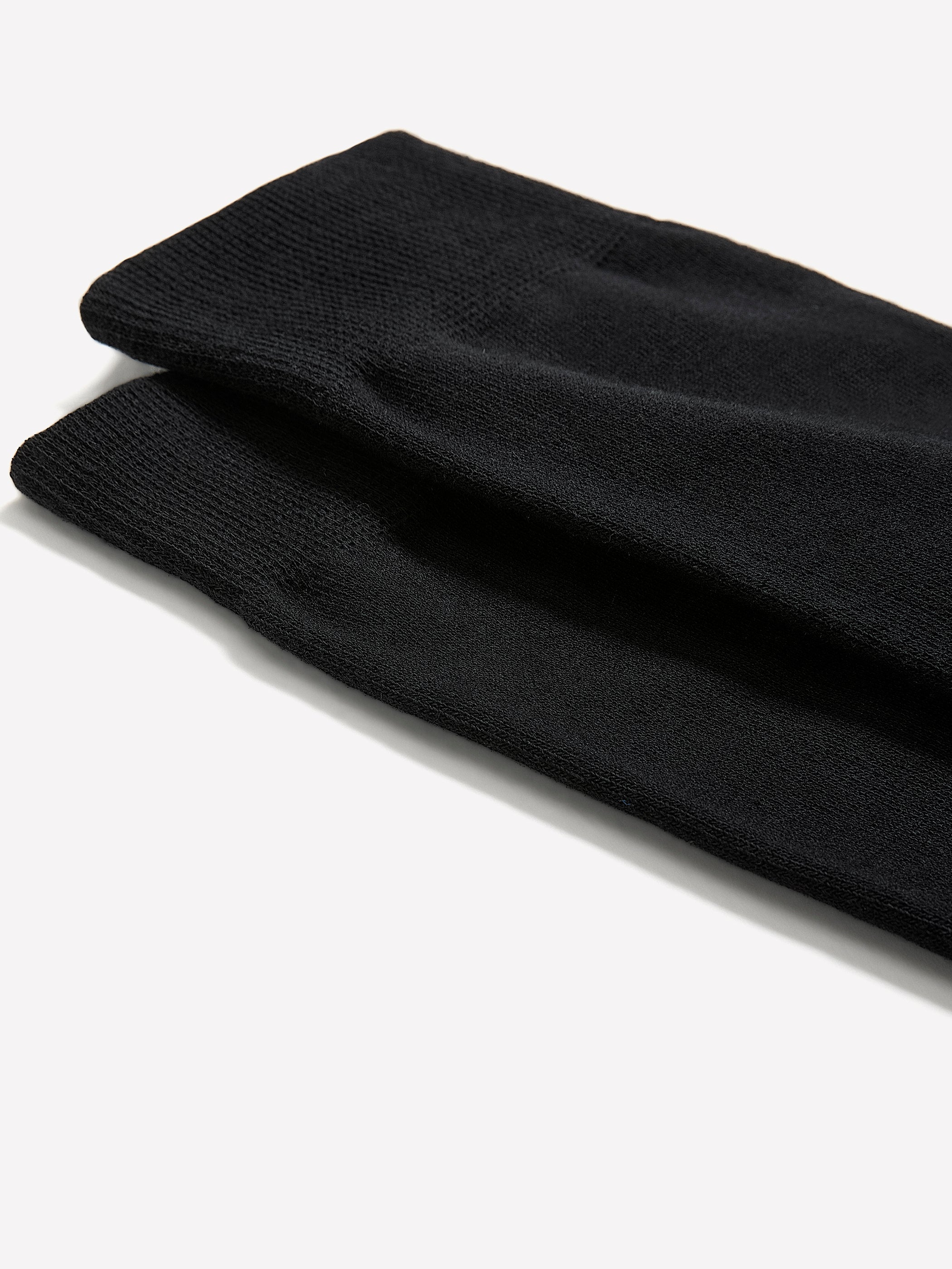 RW&CO Solid Socks