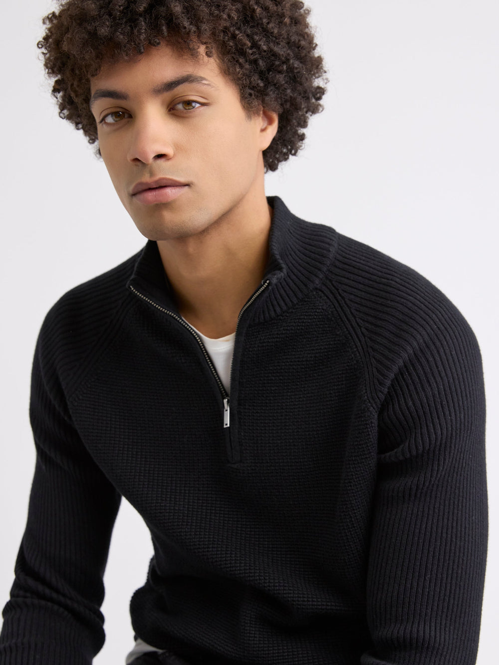 RW&CO Long-Sleeve Quarter-Zip Mock-Neck Sweater