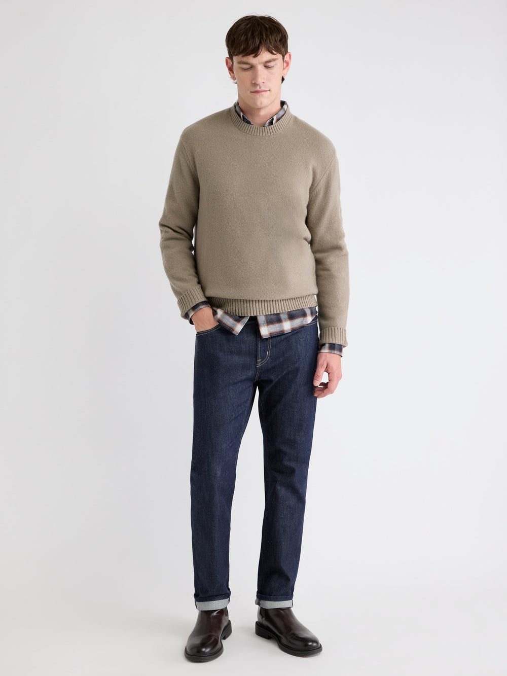 RW&CO Lambswool Crew-Neck Sweater