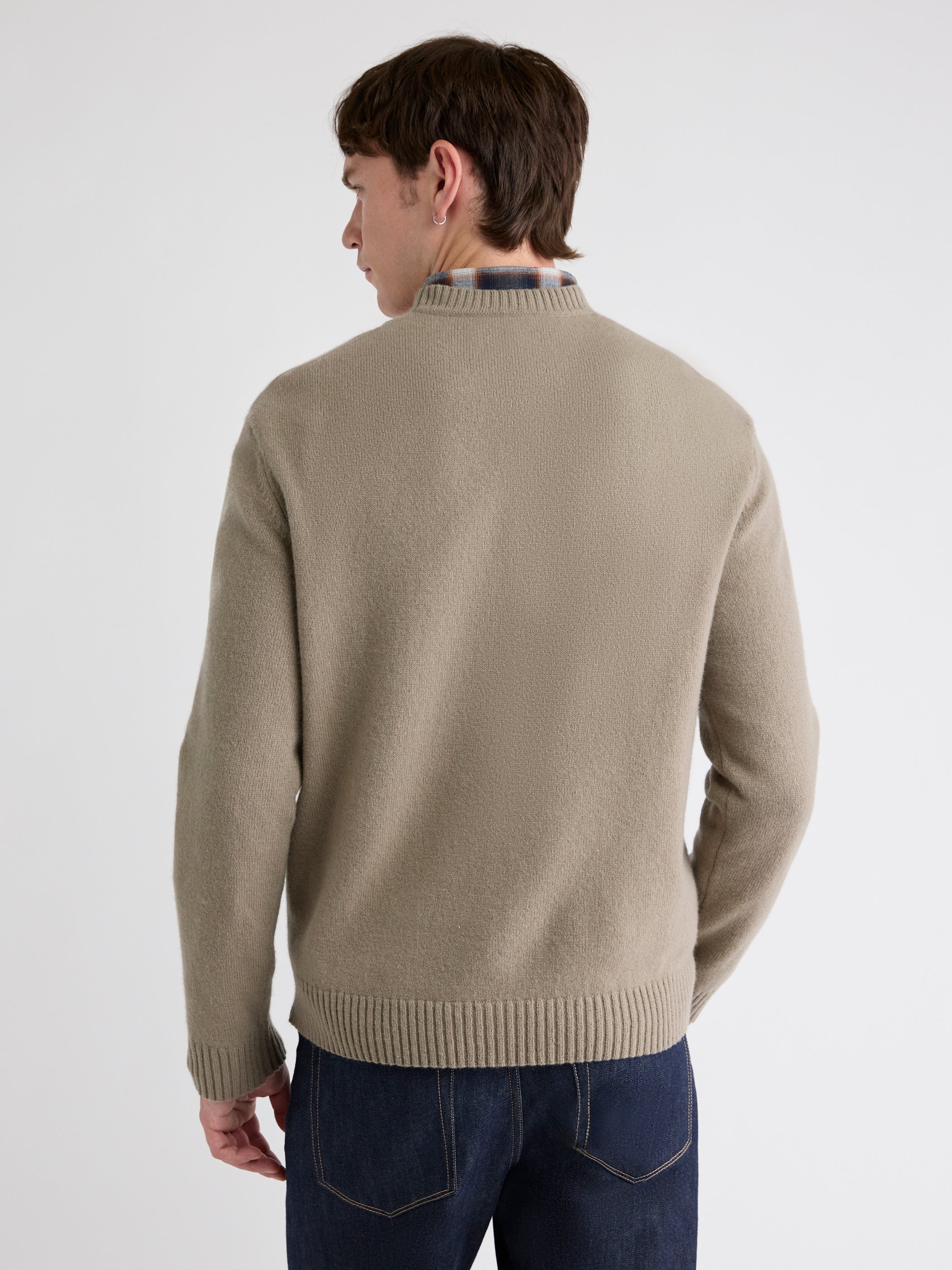RW&CO Lambswool Crew-Neck Sweater