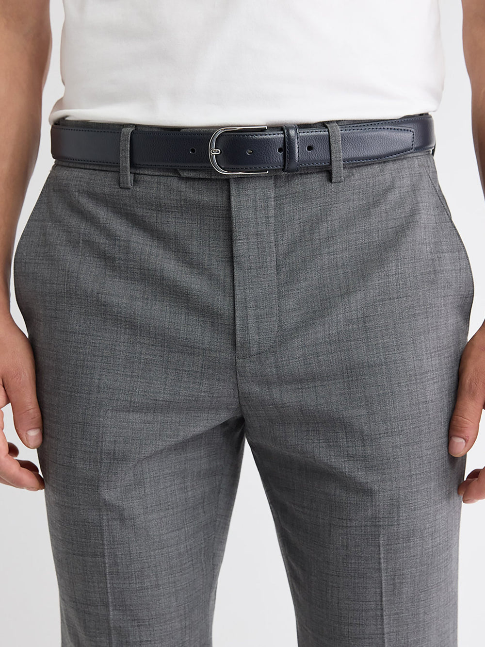 RW&CO Dressy Leather Belt with Round Buckle