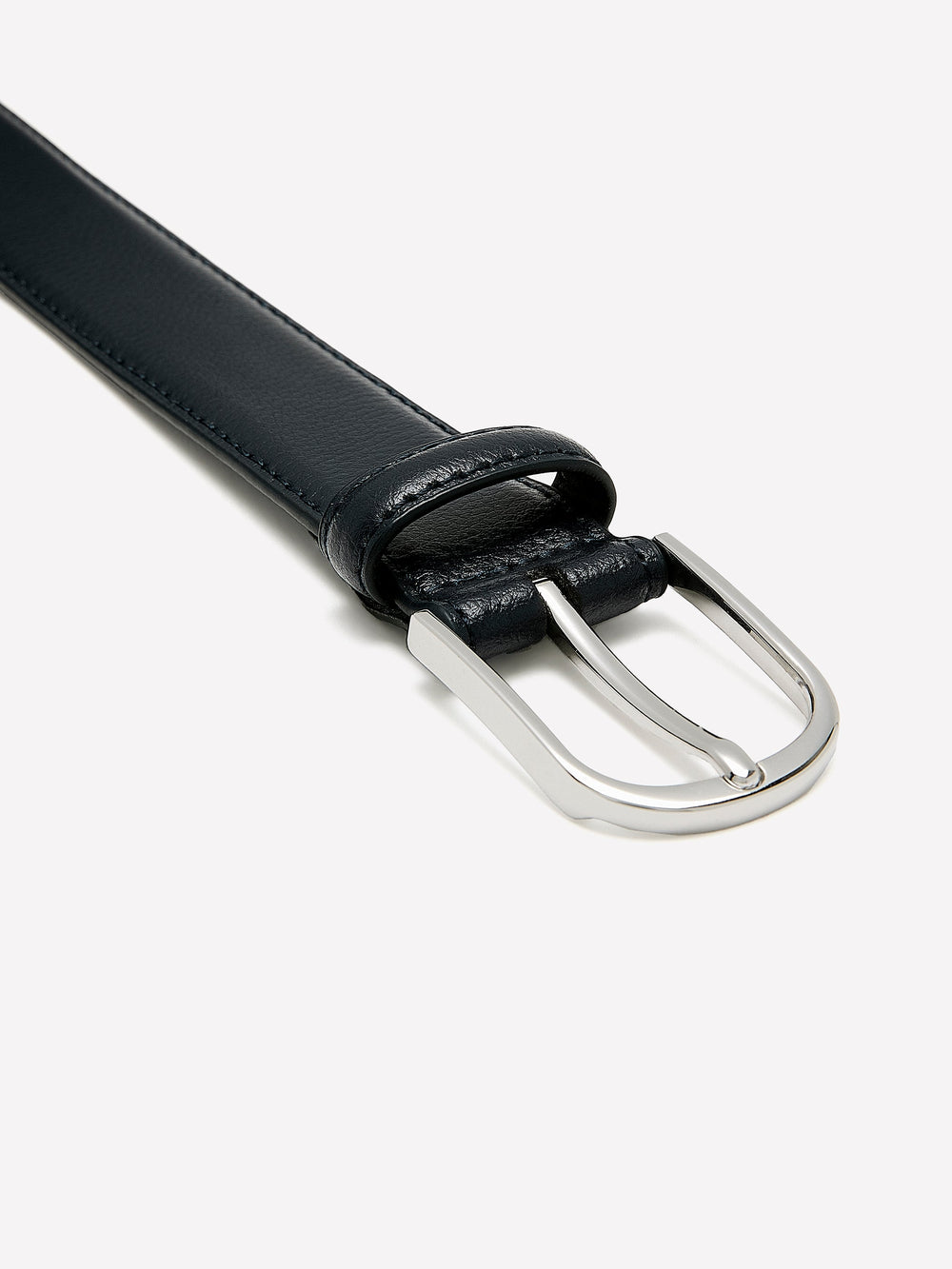 RW&CO Dressy Leather Belt with Round Buckle
