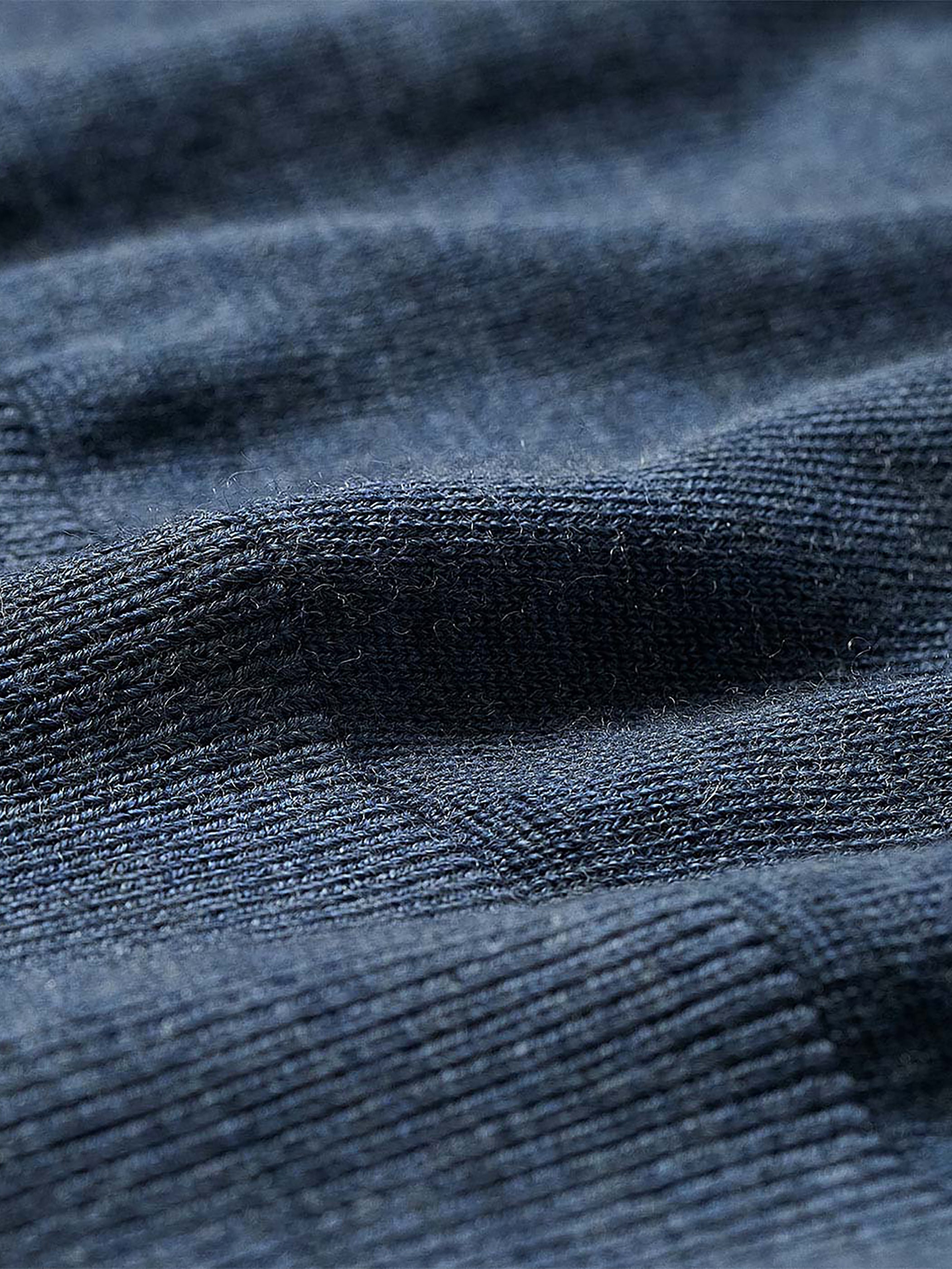 RW&CO Merino Wool Crew Neck Sweater
